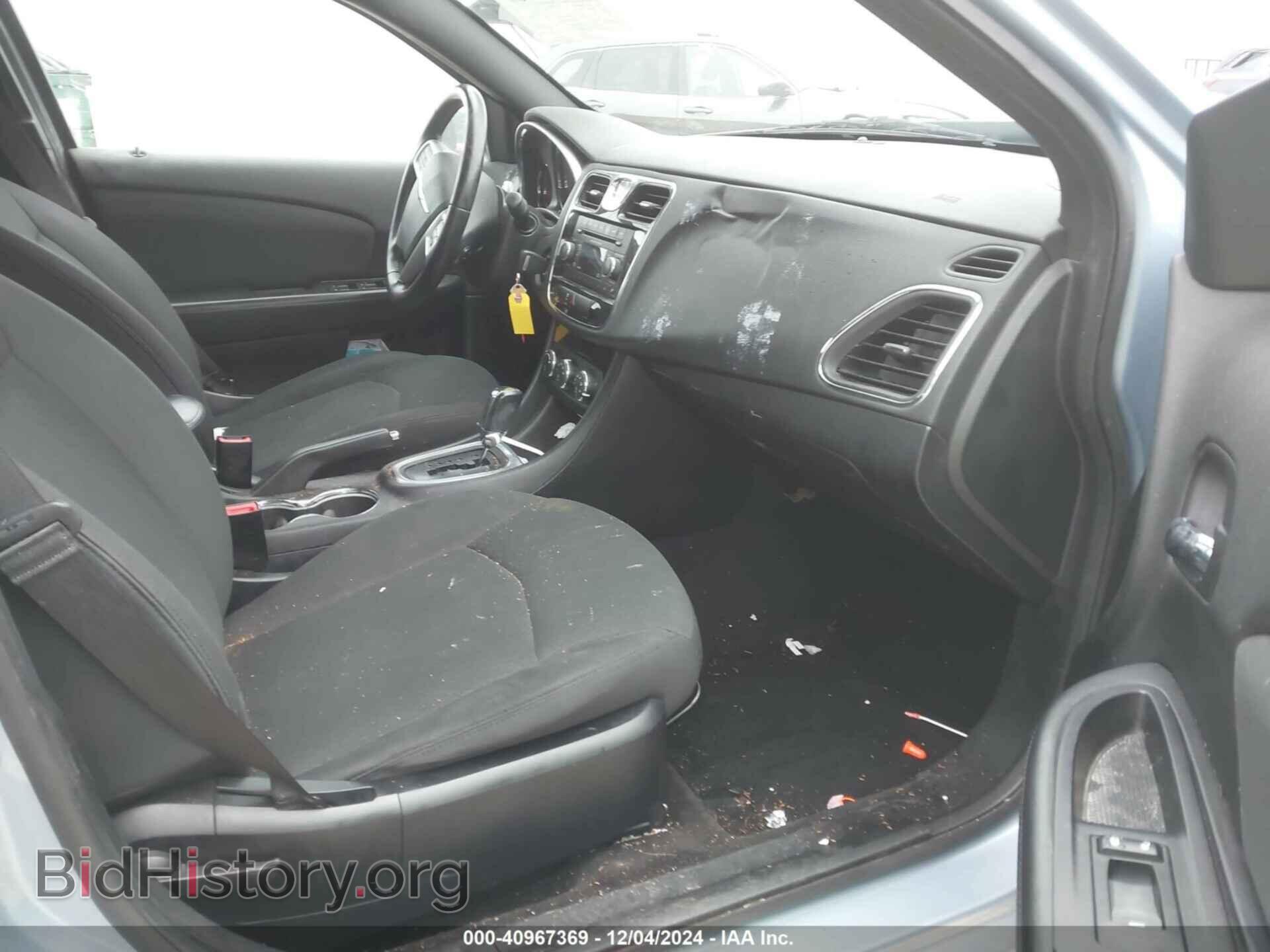 2012 CHRYSLER 200 - VIN: 1C3CCBBBXCN180582 - Фото 5