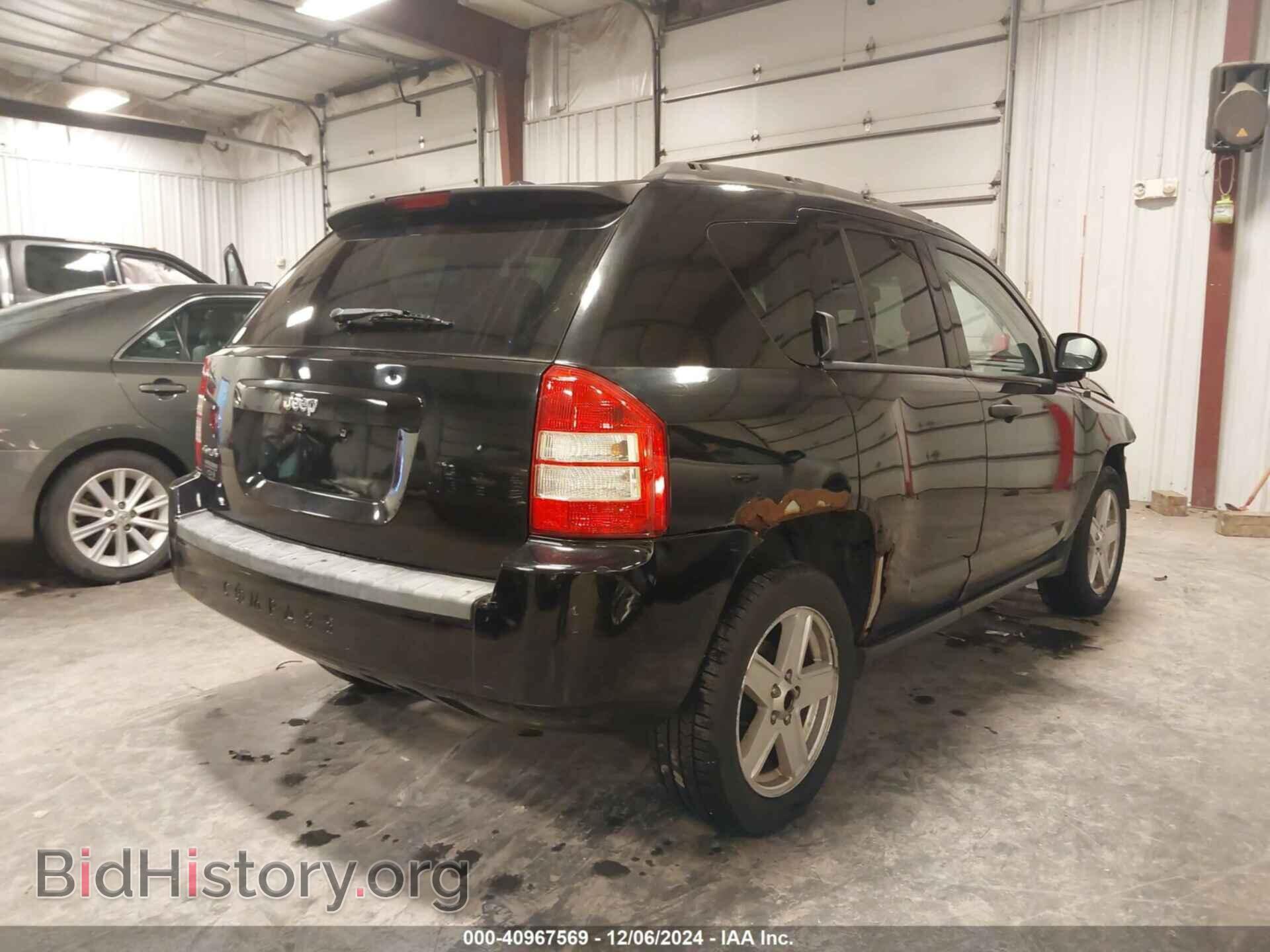 2007 JEEP COMPASS - VIN: 1J8FF47W17D177386 - Фото 4