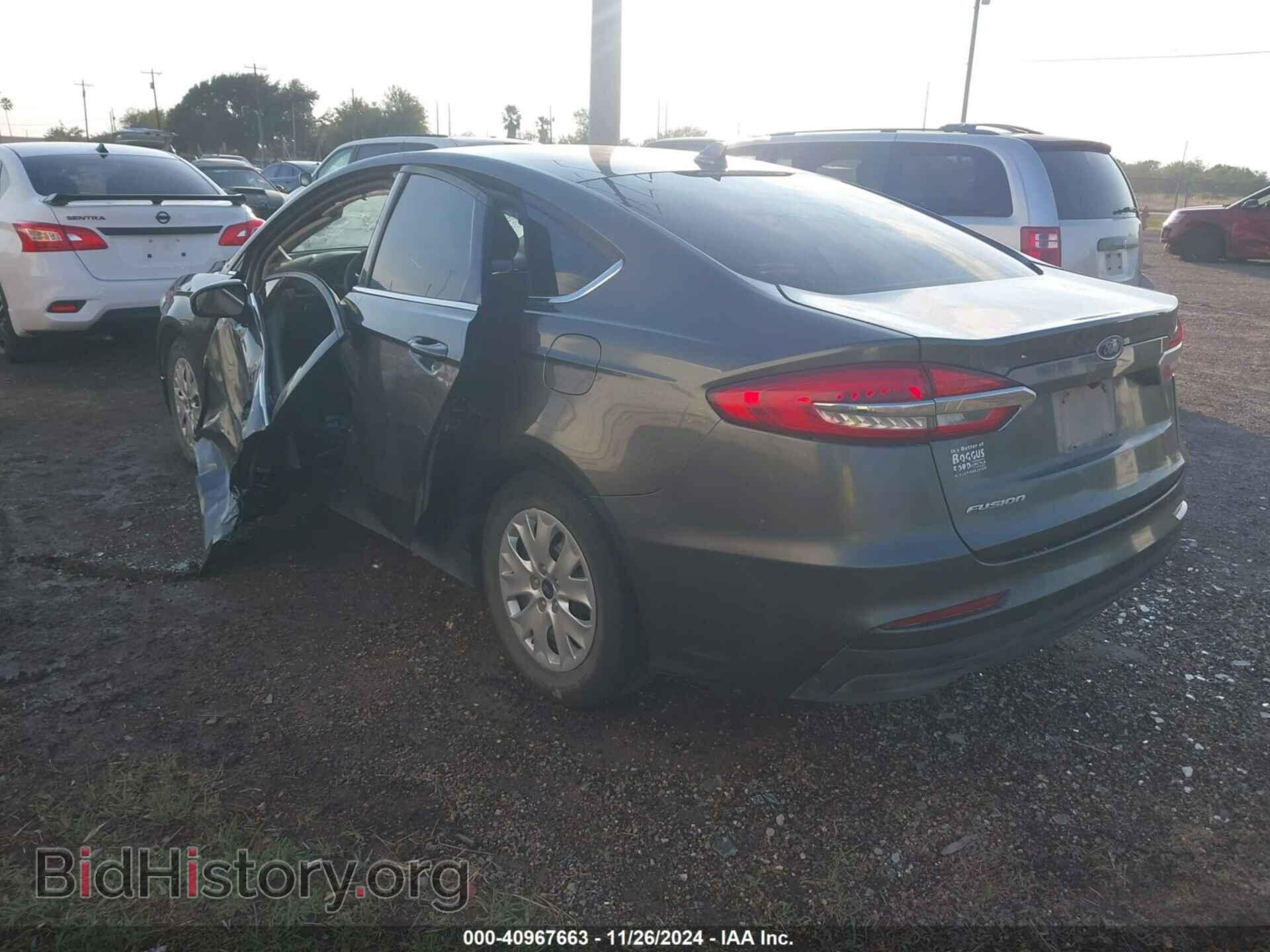 2020 FORD FUSION - VIN: 3FA6P0G74LR135520 - Фото 3