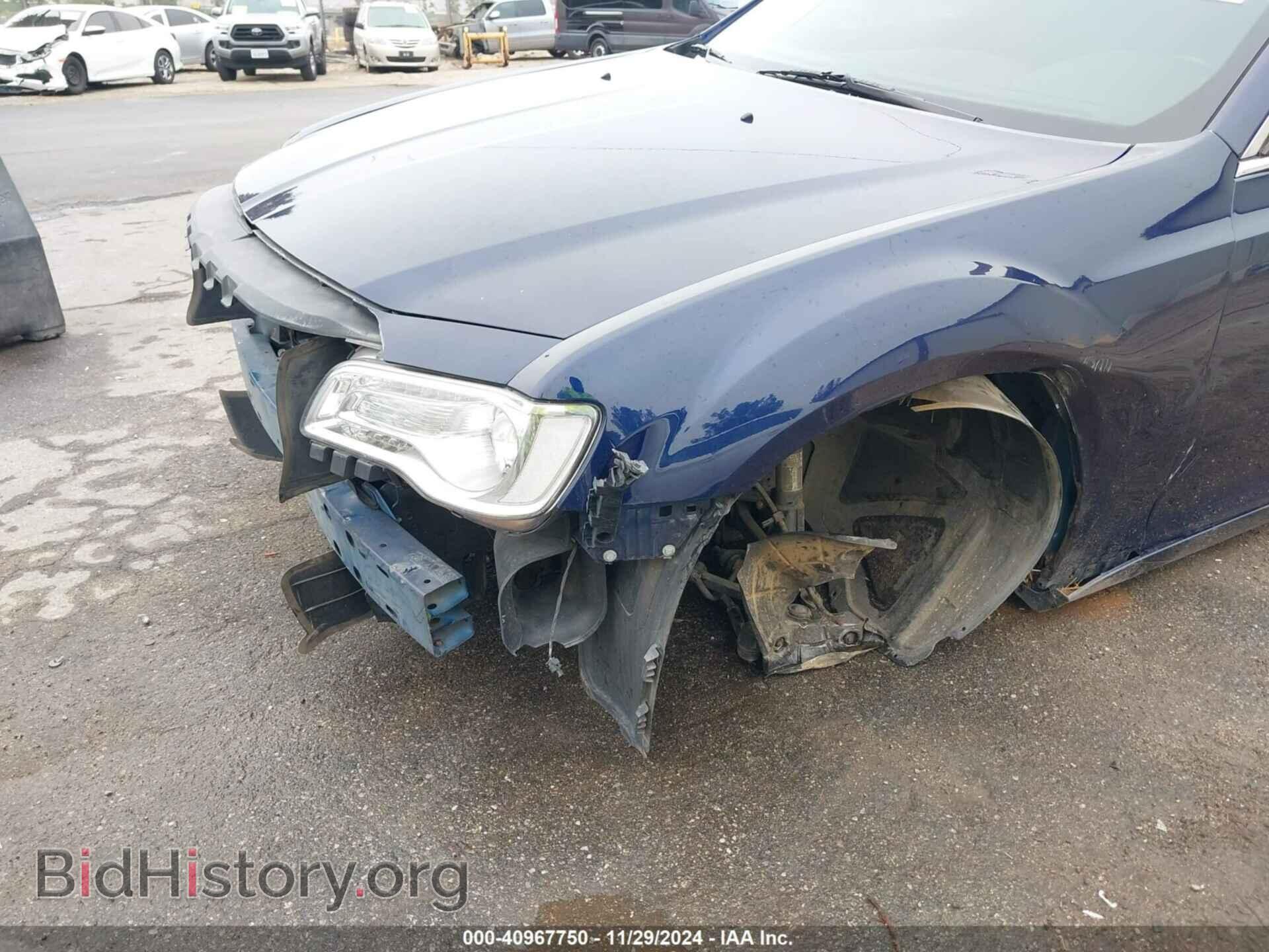 2015 CHRYSLER 300 - VIN: 2C3CCAAG3FH785807 - Фото 6