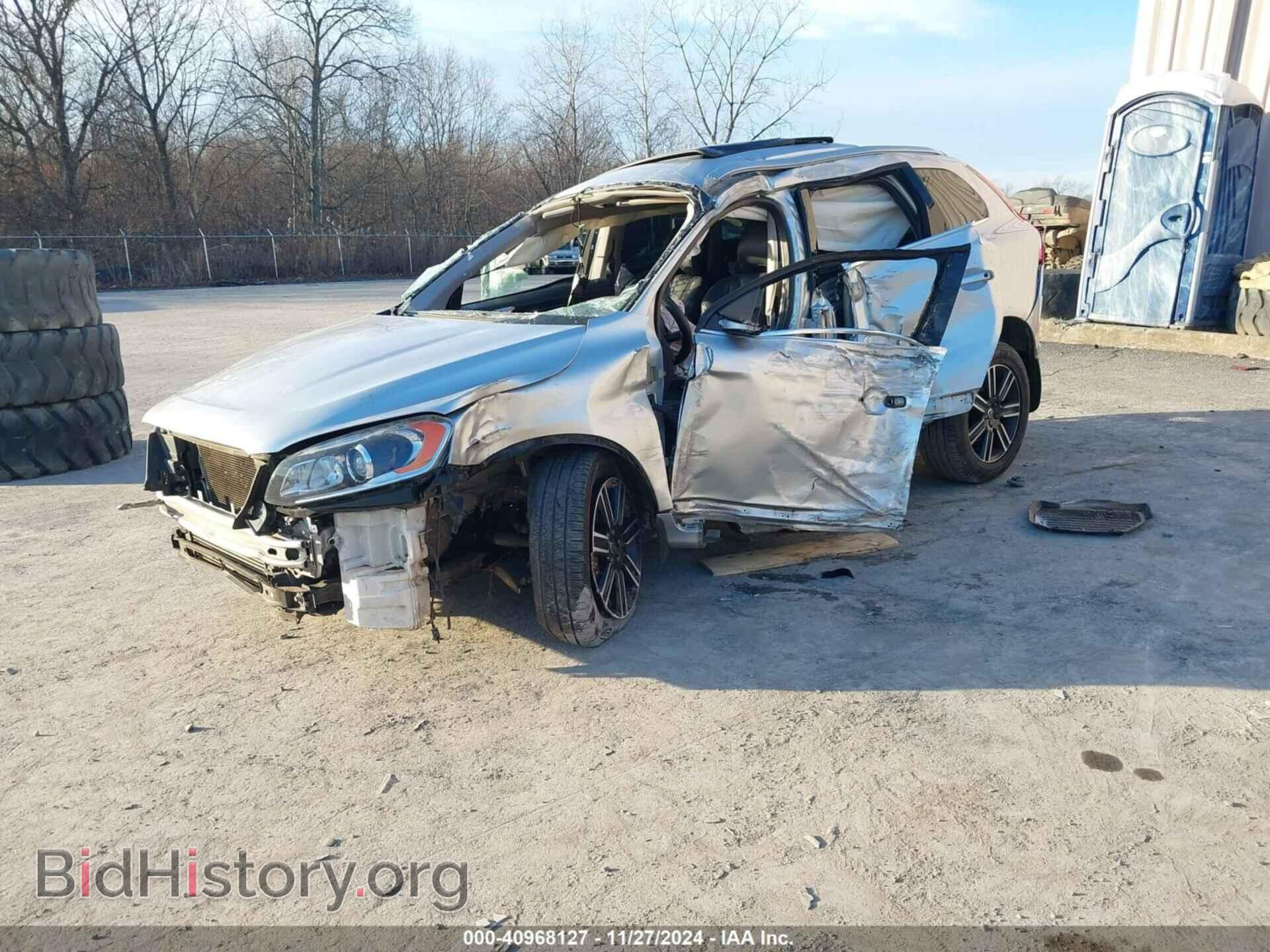 2017 VOLVO XC60 - VIN: YV440MDR8H2225913 - Фото 2