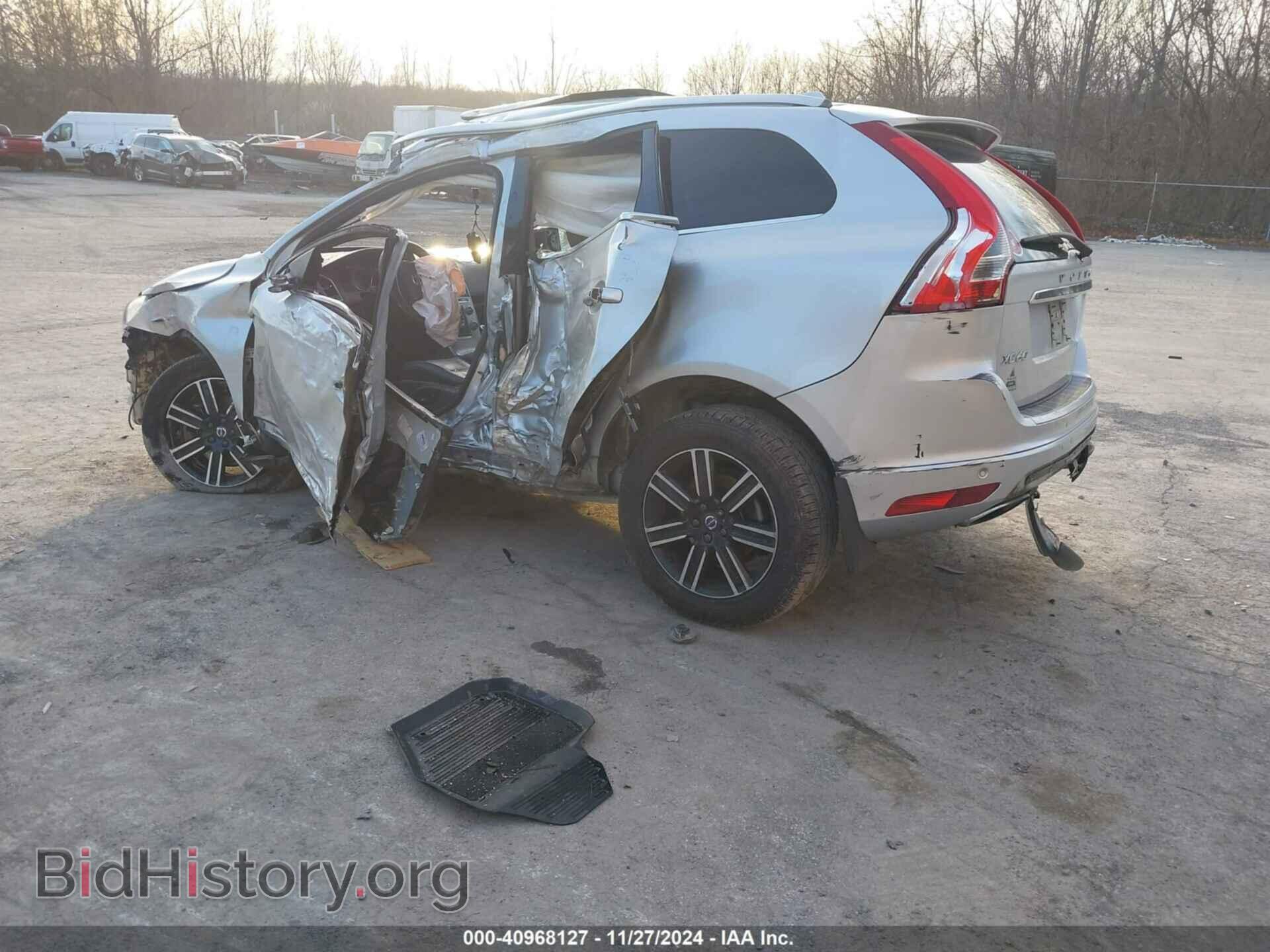 2017 VOLVO XC60 - VIN: YV440MDR8H2225913 - Фото 3