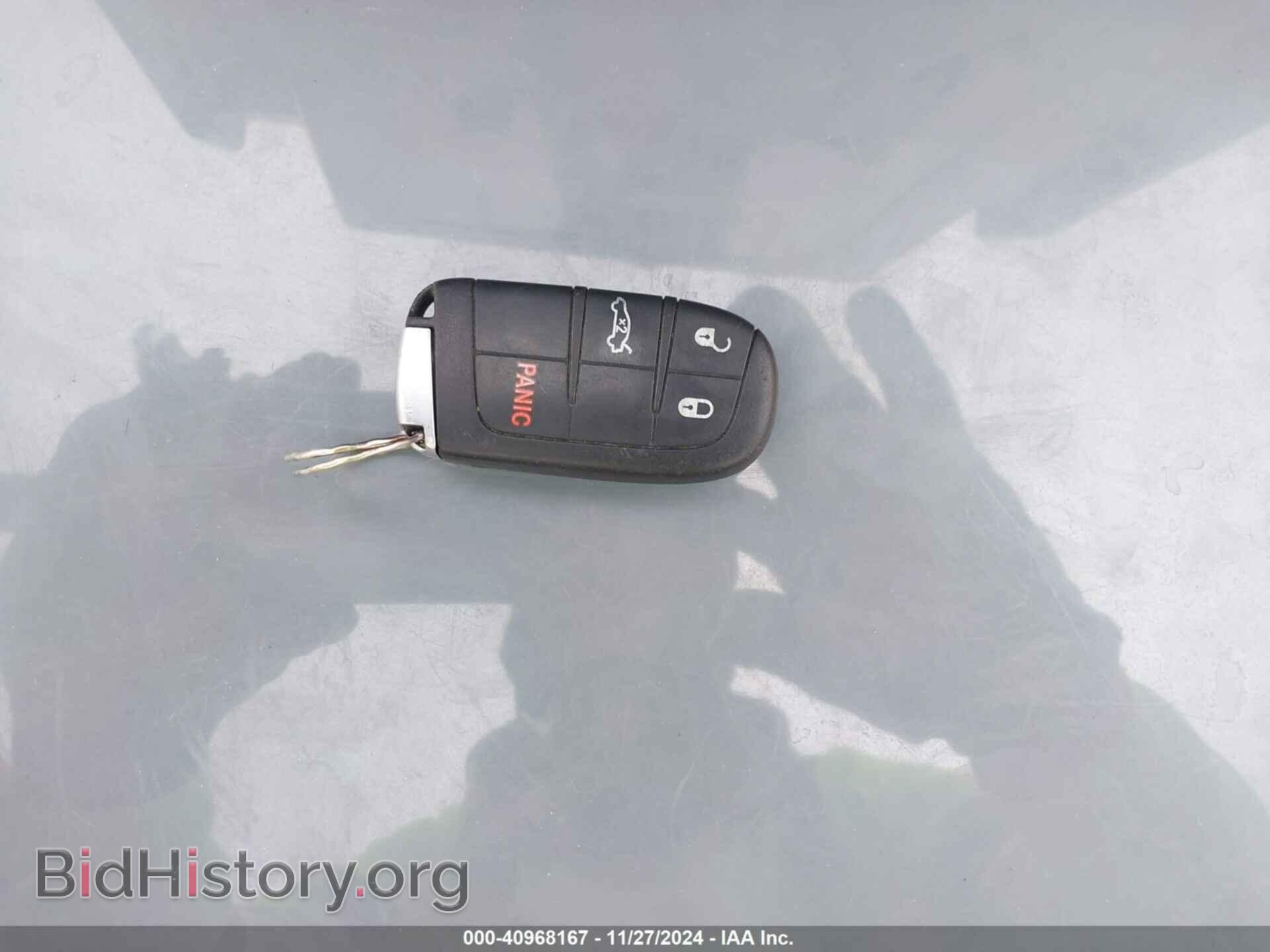 2015 CHRYSLER 200 - VIN: 1C3CCCAB2FN618703 - Фото 11