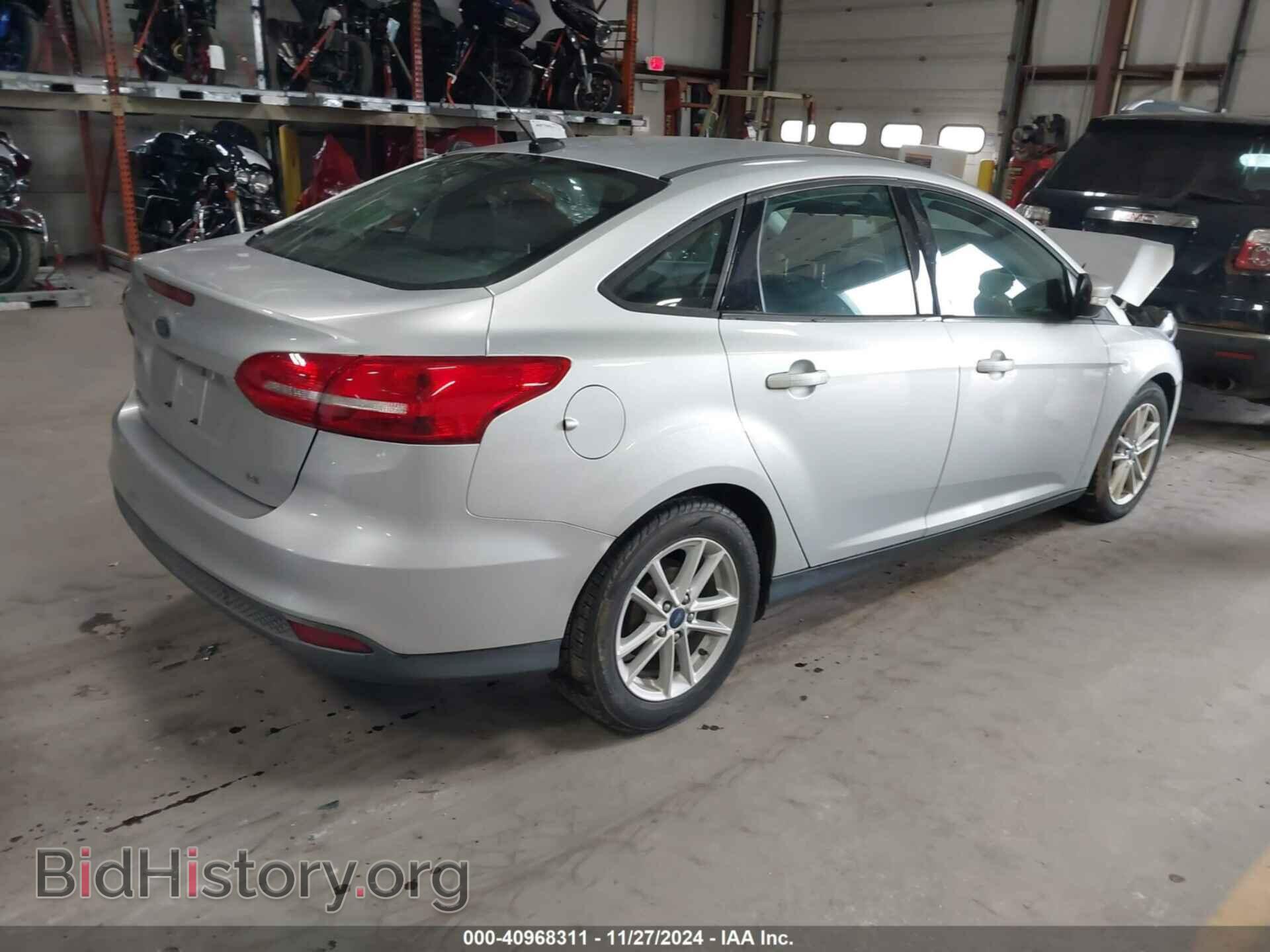 2017 FORD FOCUS - VIN: 1FADP3F24HL329016 - Фото 4