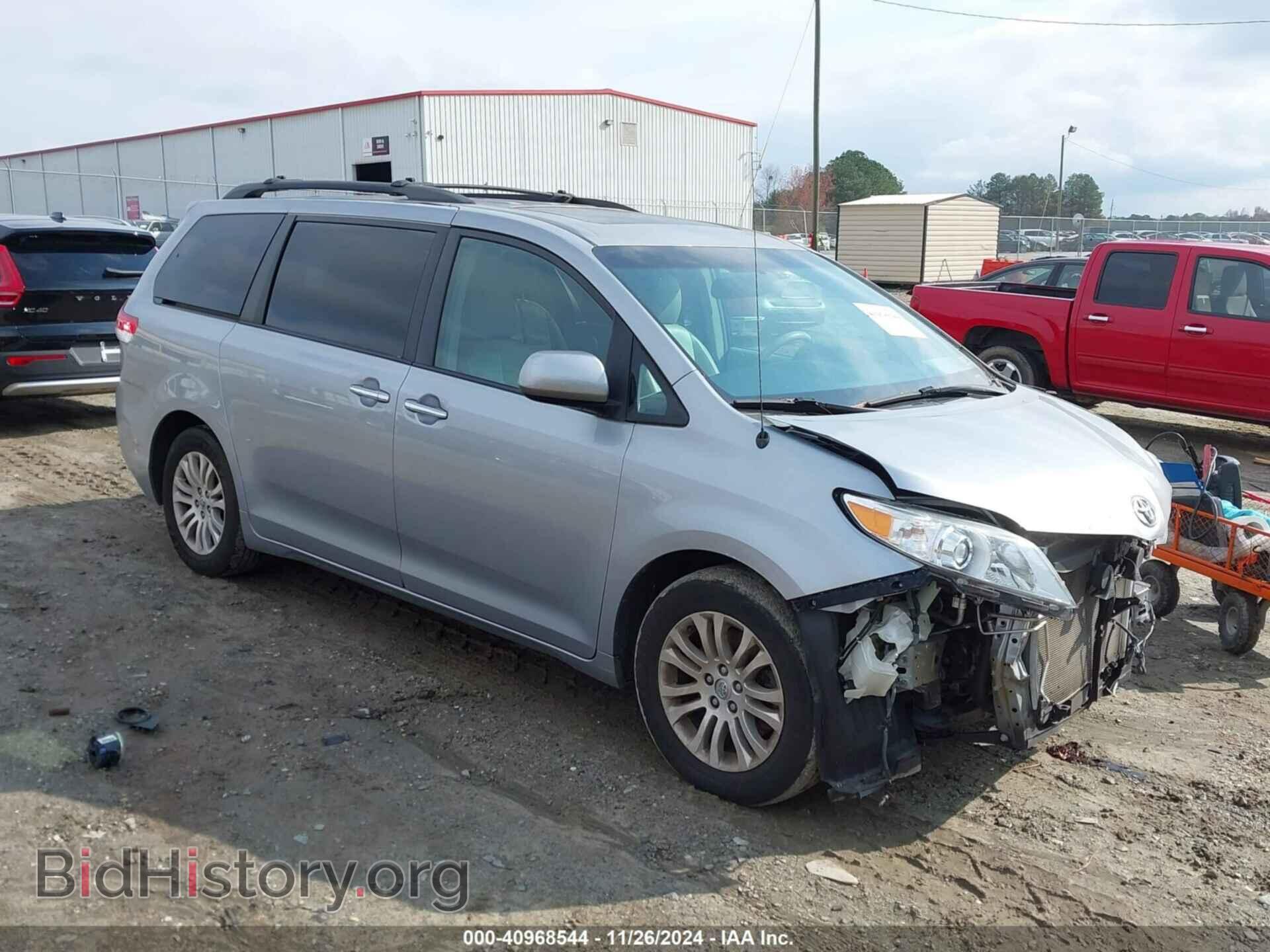 Photo 5TDYK3DC1DS392332 - TOYOTA SIENNA 2013