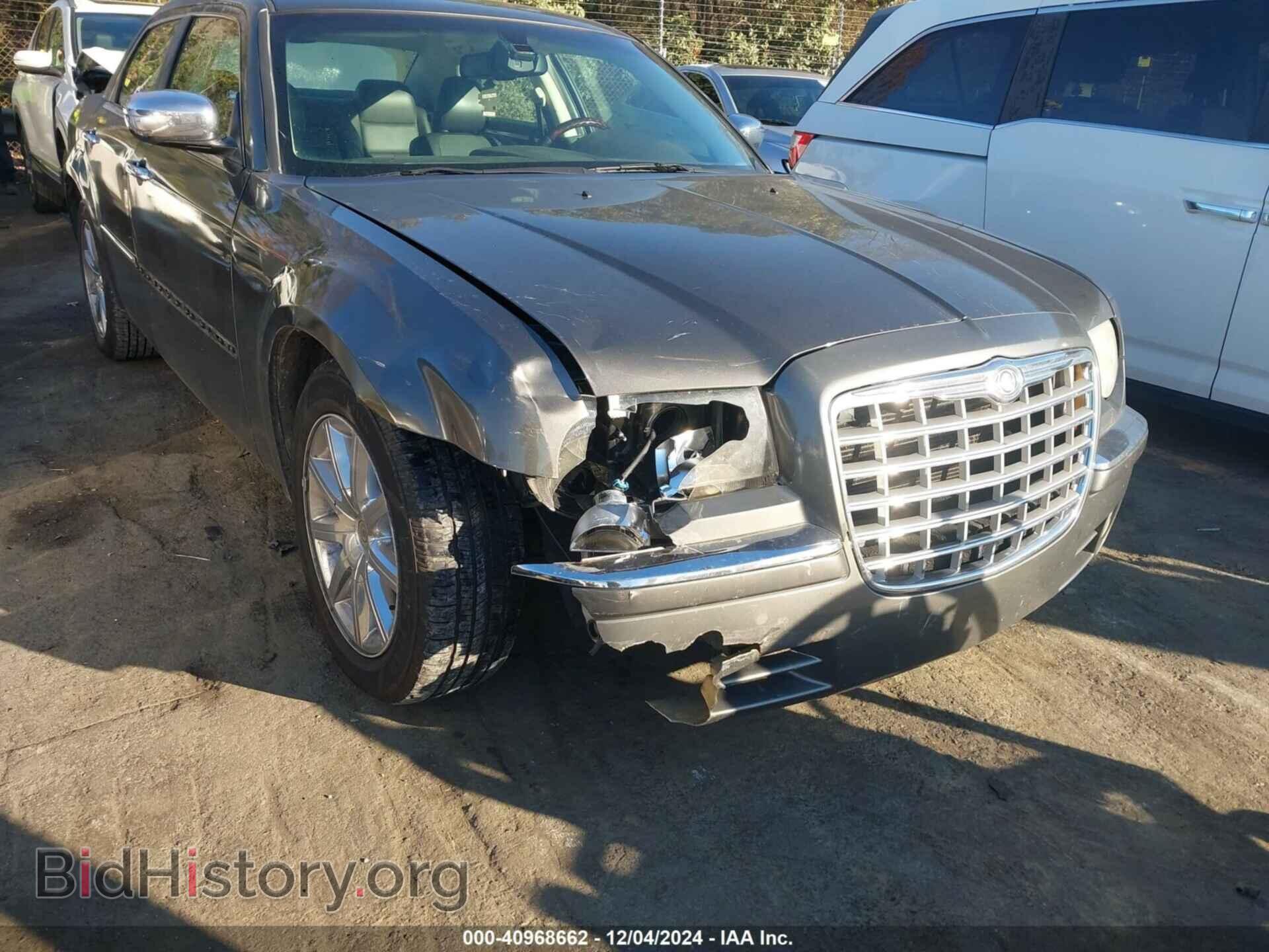 2010 CHRYSLER 300C - VIN: 2C3CA6CT4AH114183 - Фото 6