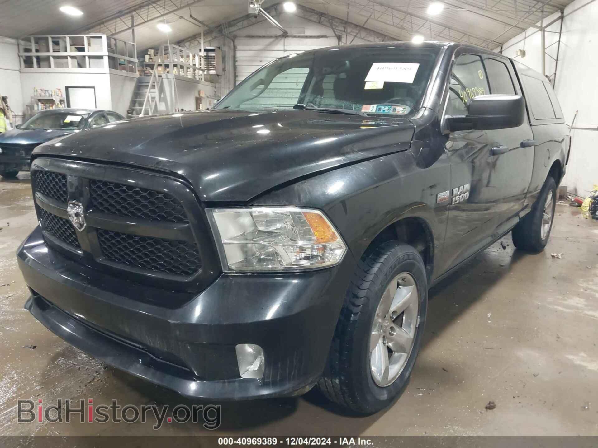 2018 RAM 1500 - VIN: 1C6RR7FT1JS348507 - Фото 2