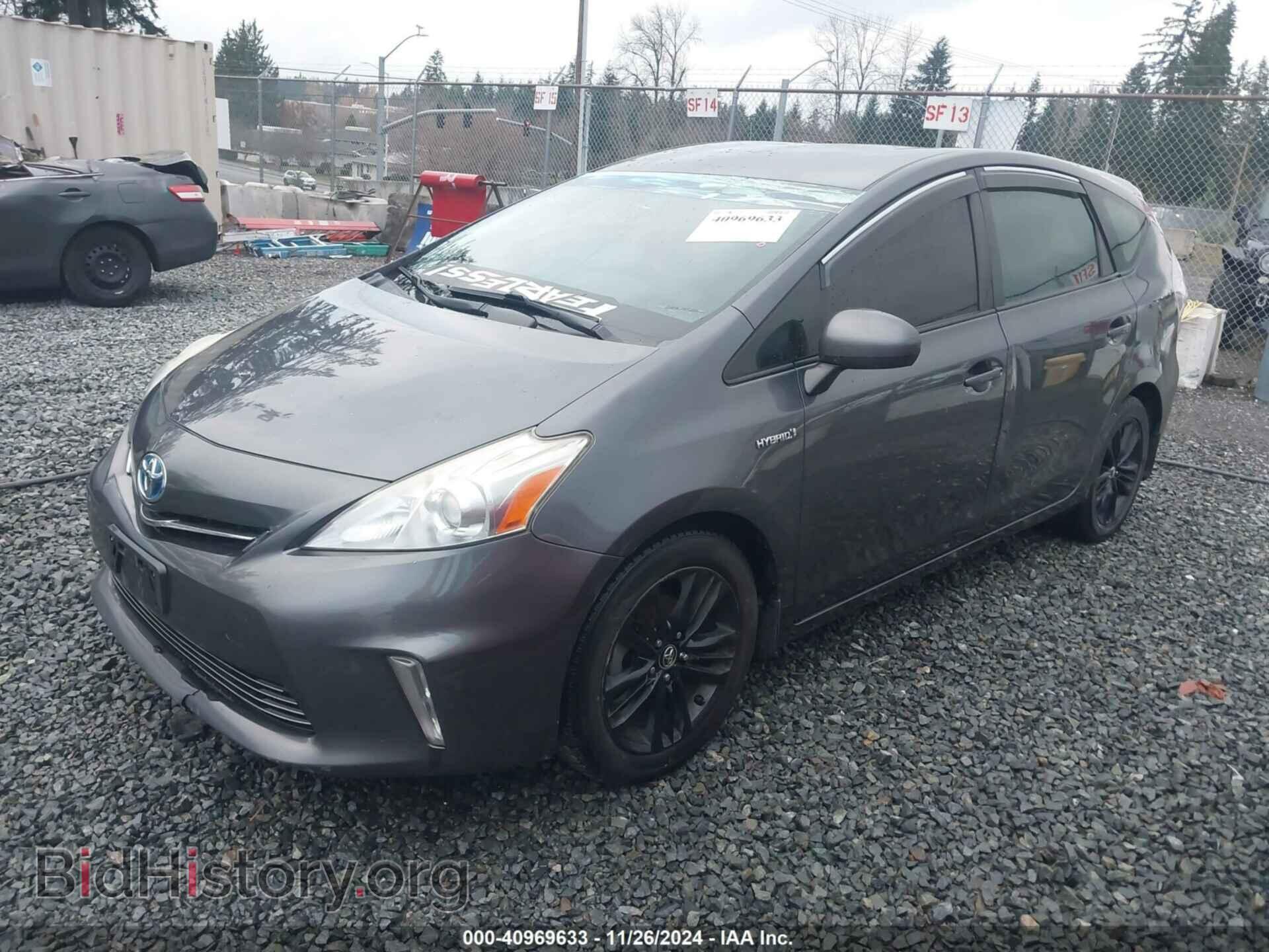 2014 TOYOTA PRIUS V - VIN: JTDZN3EU2E3332632 - Фото 2