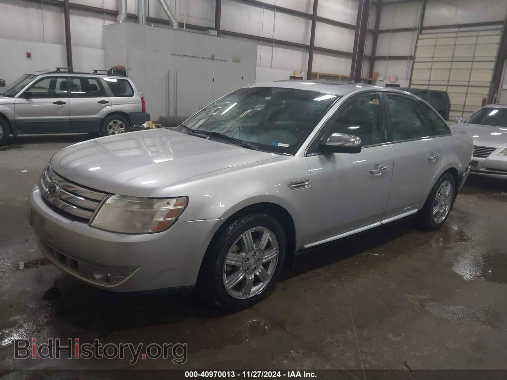 2009 FORD TAURUS - VIN: 1FAHP25W99G121823 - Фото 2