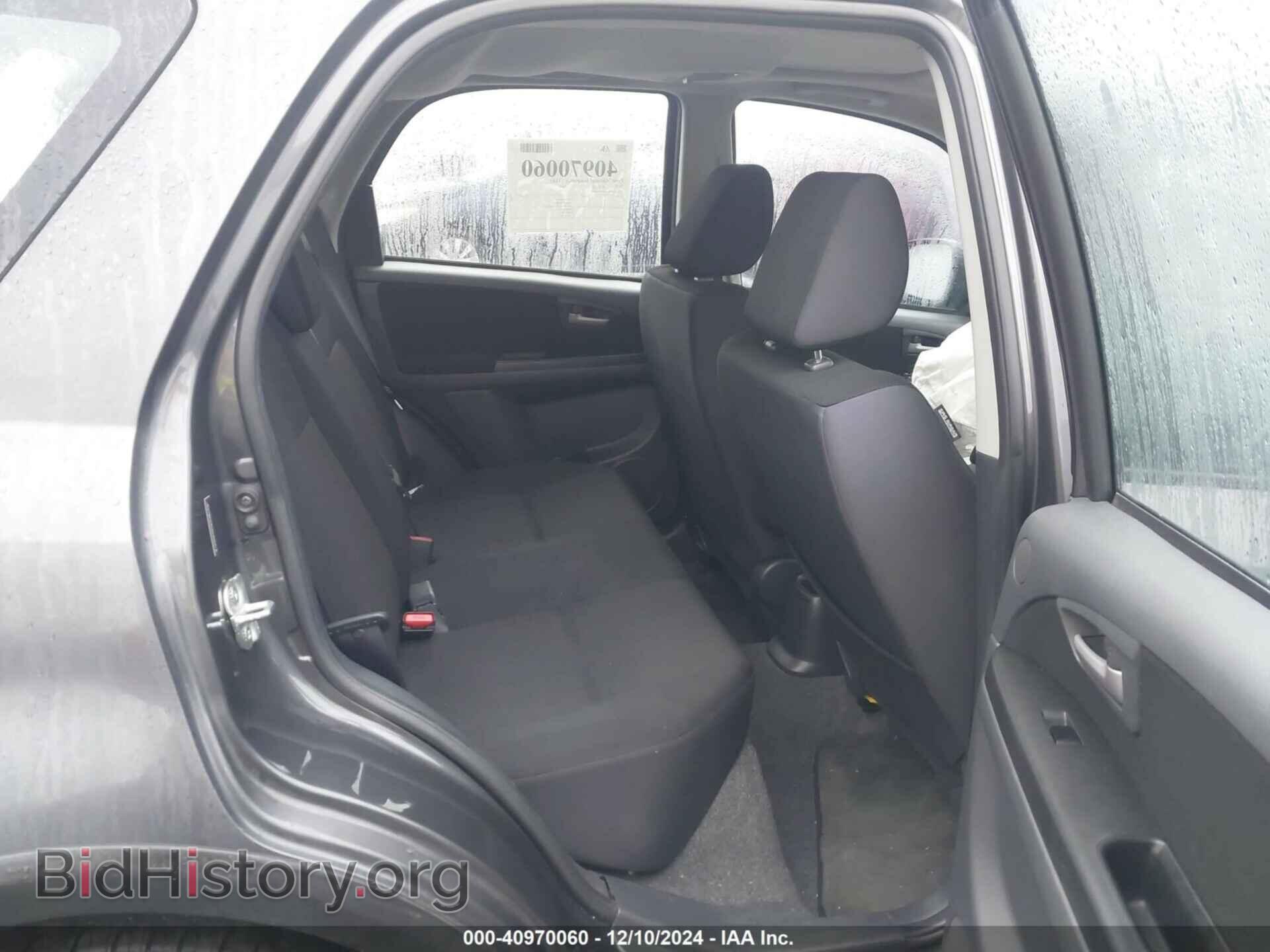 2010 SUZUKI SX4 - VIN: JS2YB5A30A6300418 - Фото 8