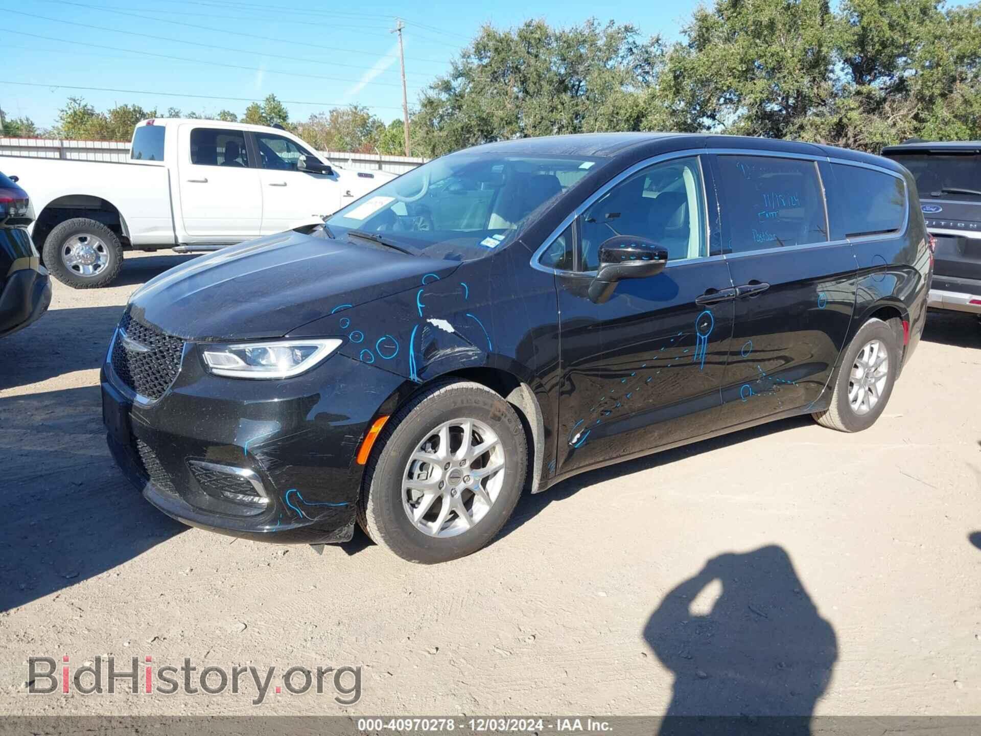 2023 CHRYSLER PACIFICA - VIN: 2C4RC1BG4PR591450 - Фото 2