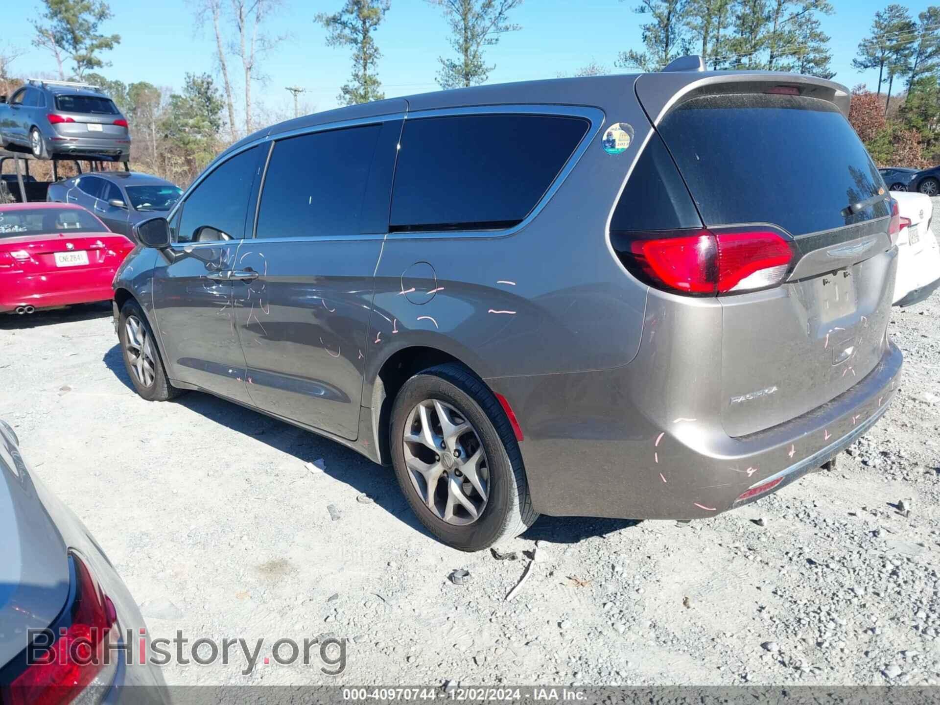 2017 CHRYSLER PACIFICA - VIN: 2C4RC1BG9HR779902 - Photo 3