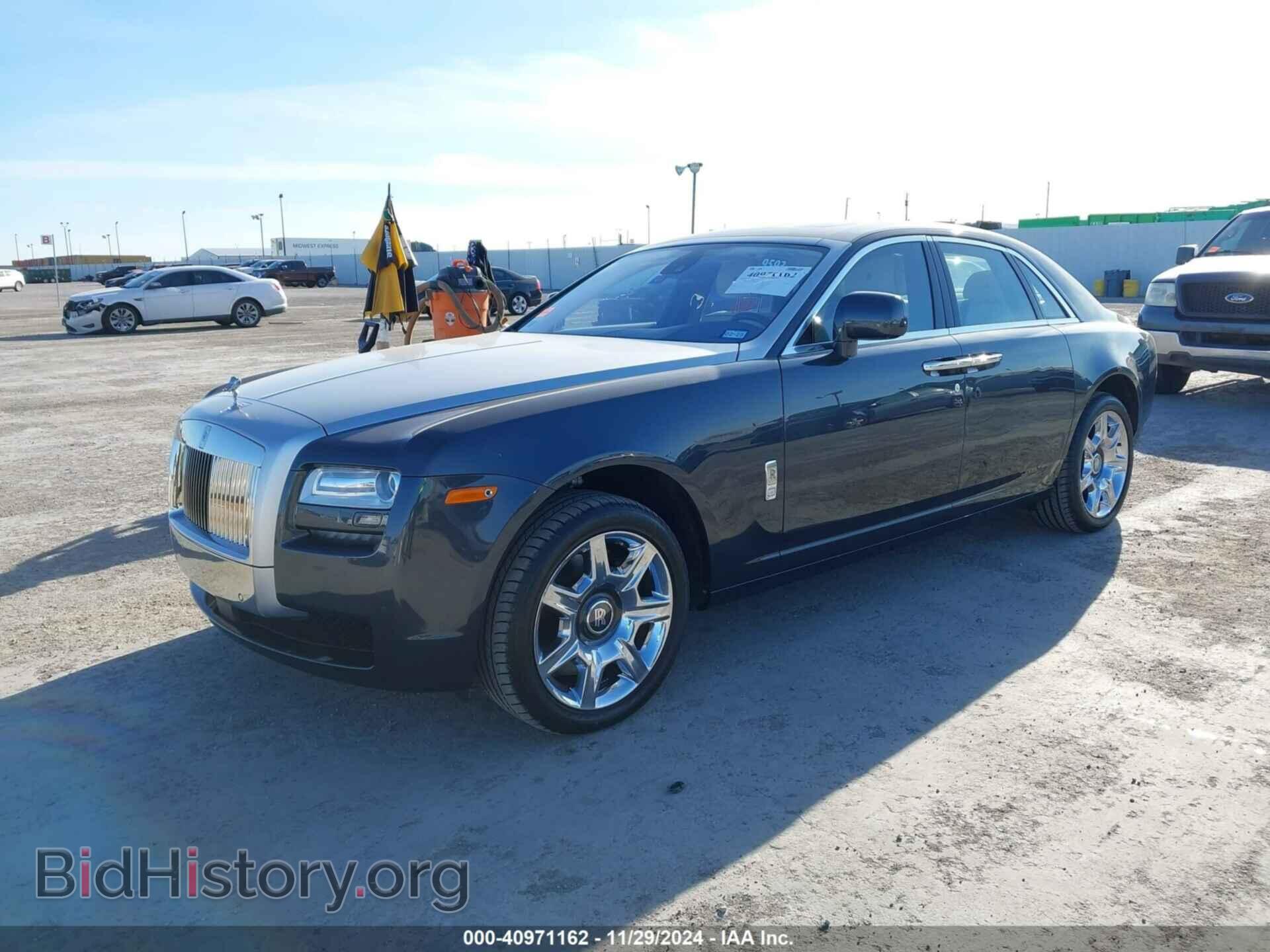 2011 ROLLS-ROYCE GHOST - VIN: SCA664S5XBUX49688 - Фото 2