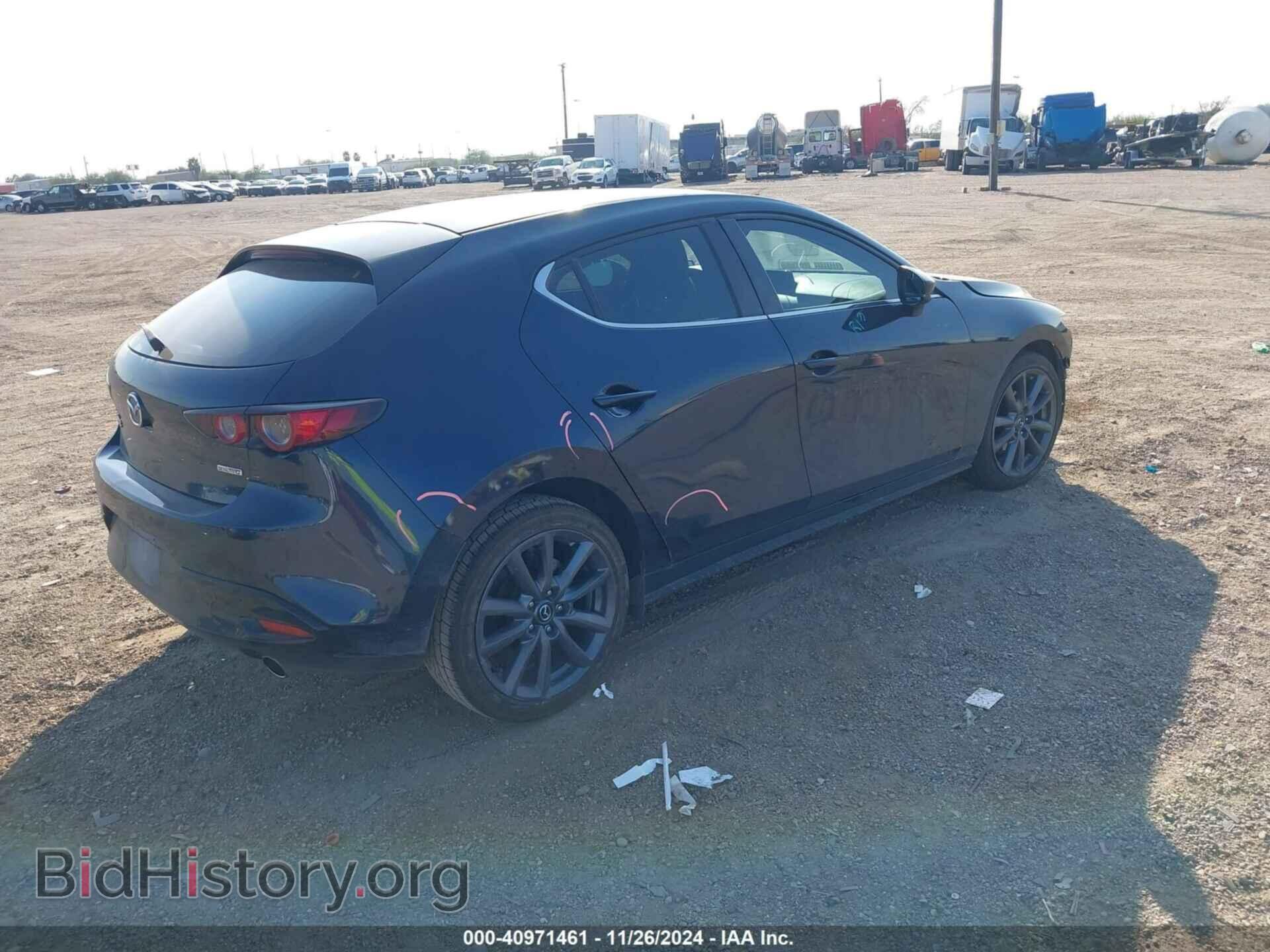 2021 MAZDA MAZDA3 - VIN: JM1BPAKL5M1340262 - Photo 4