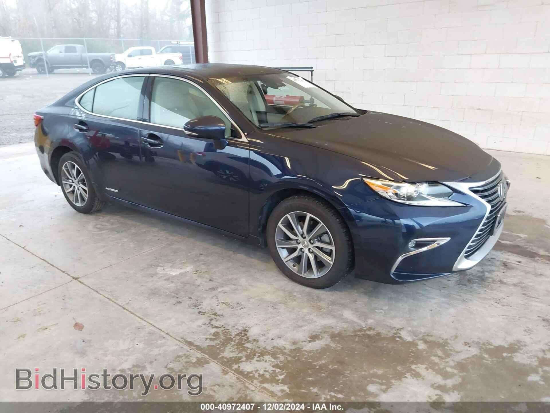 Photo JTHBW1GG8H2139436 - LEXUS ES 300H 2017