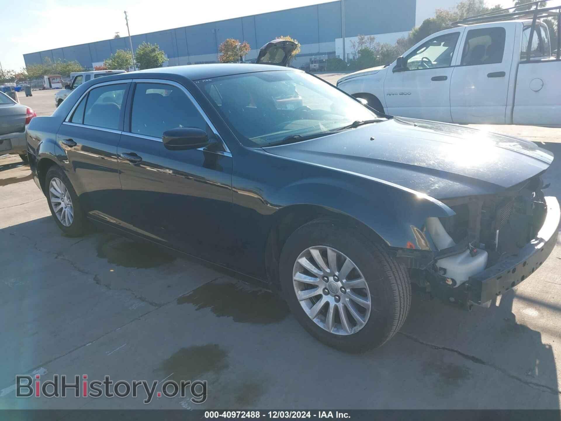 Фотография 2C3CCAAG2CH231685 - CHRYSLER 300 2012