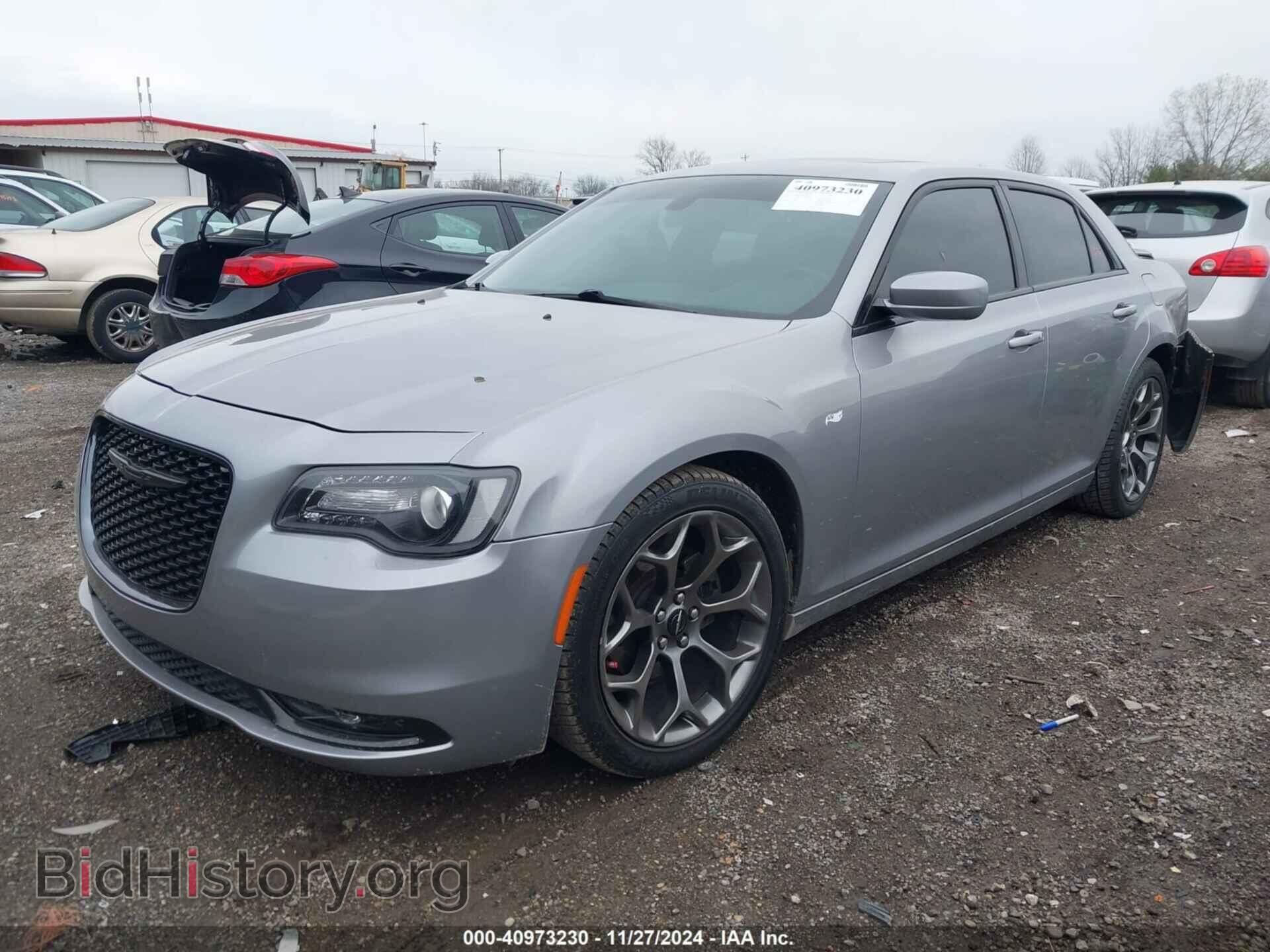 2015 CHRYSLER 300 - VIN: 2C3CCABG4FH807764 - Фото 2