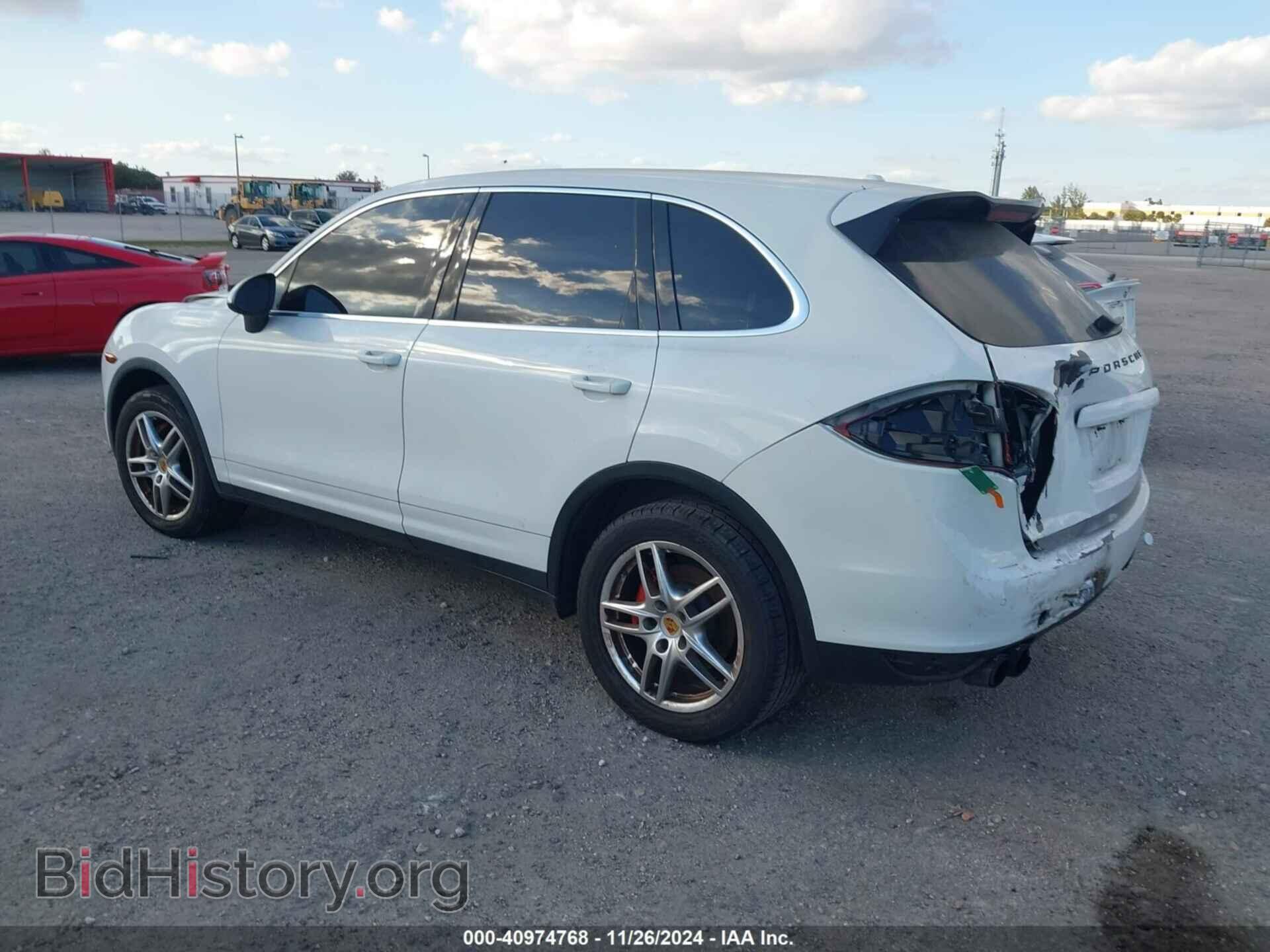 2014 PORSCHE CAYENNE - VIN: WP1AA2A28ELA00409 - Фото 3