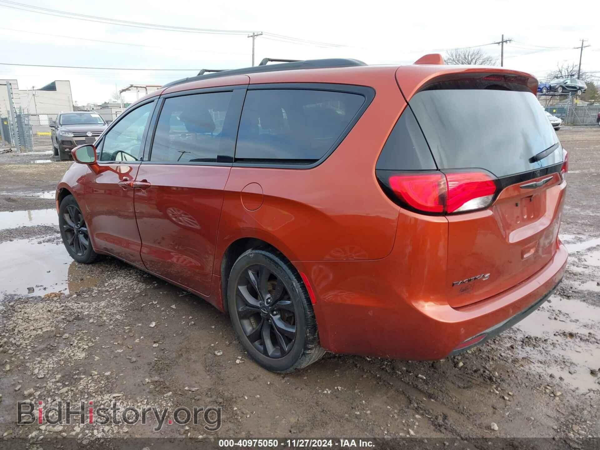 2018 CHRYSLER PACIFICA - VIN: 2C4RC1EG0JR204346 - Фото 3