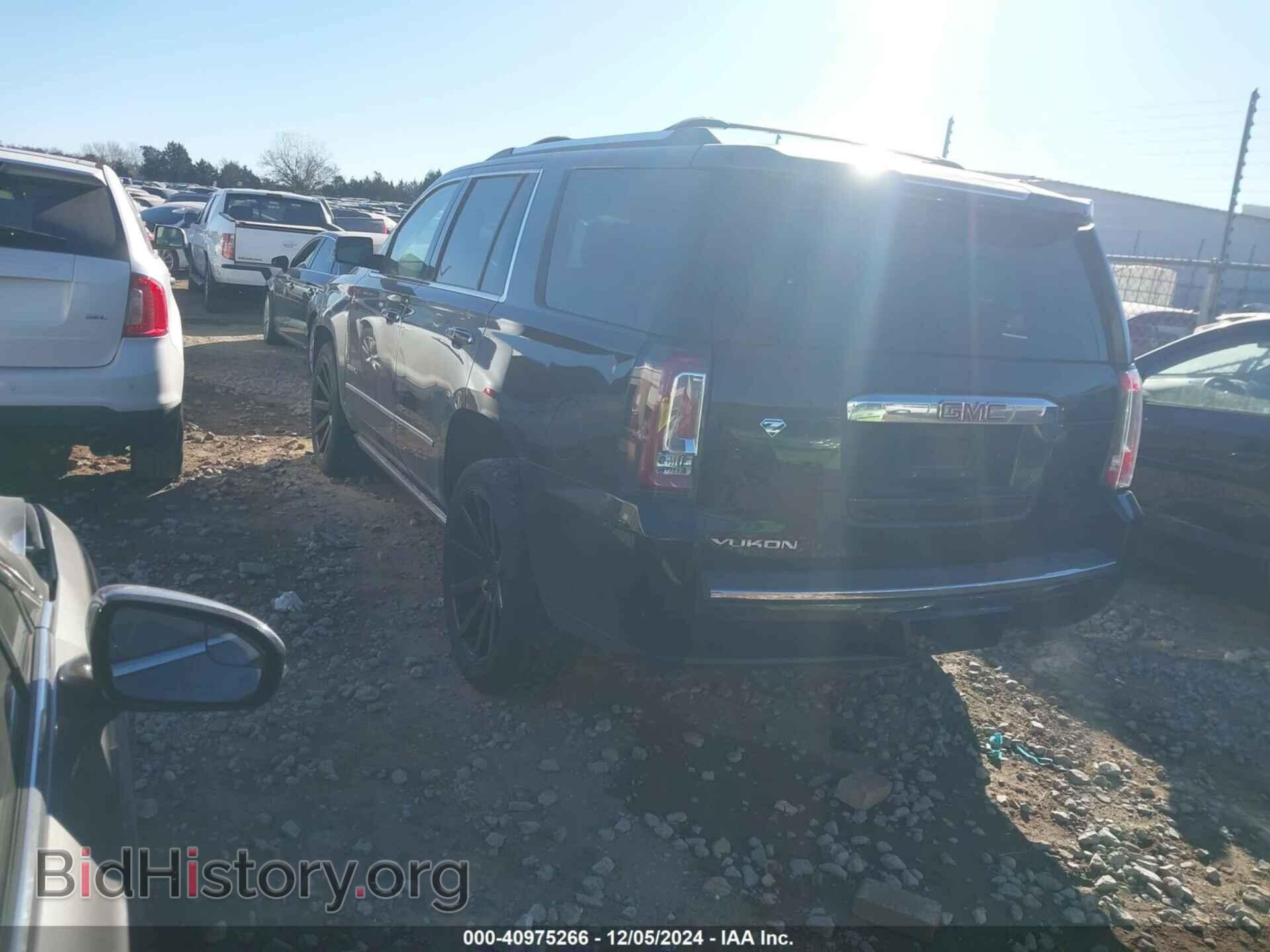 2017 GMC YUKON - VIN: 1GKS2CKJXHR385511 - Фото 3