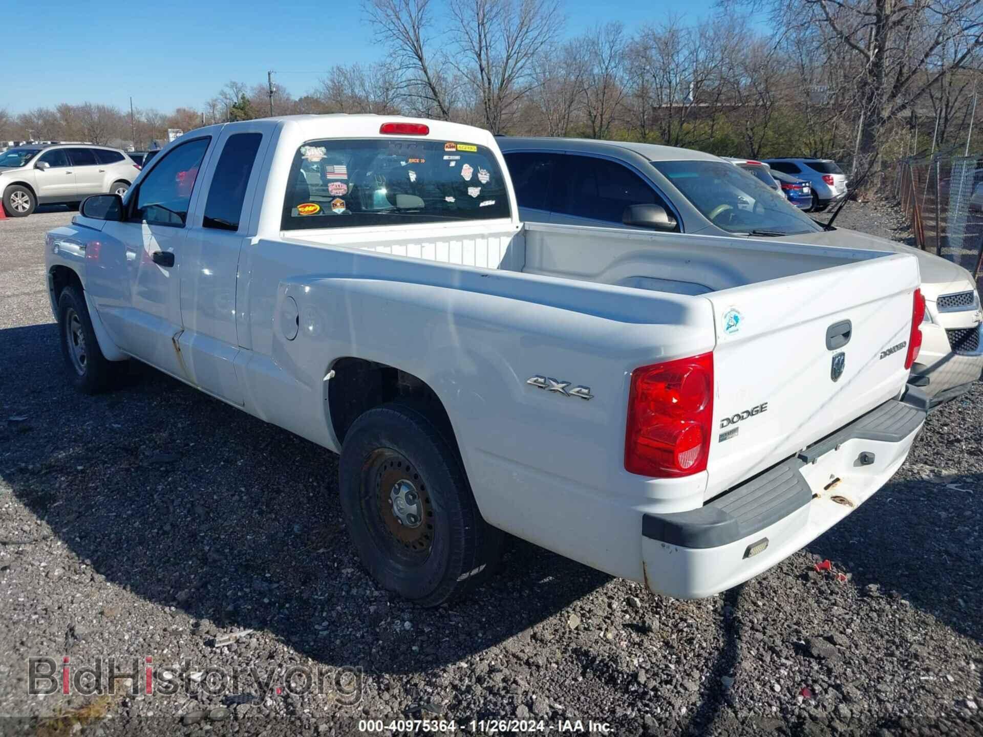 2011 RAM DAKOTA - VIN: 1D7RW2BP2BS682808 - Photo 3