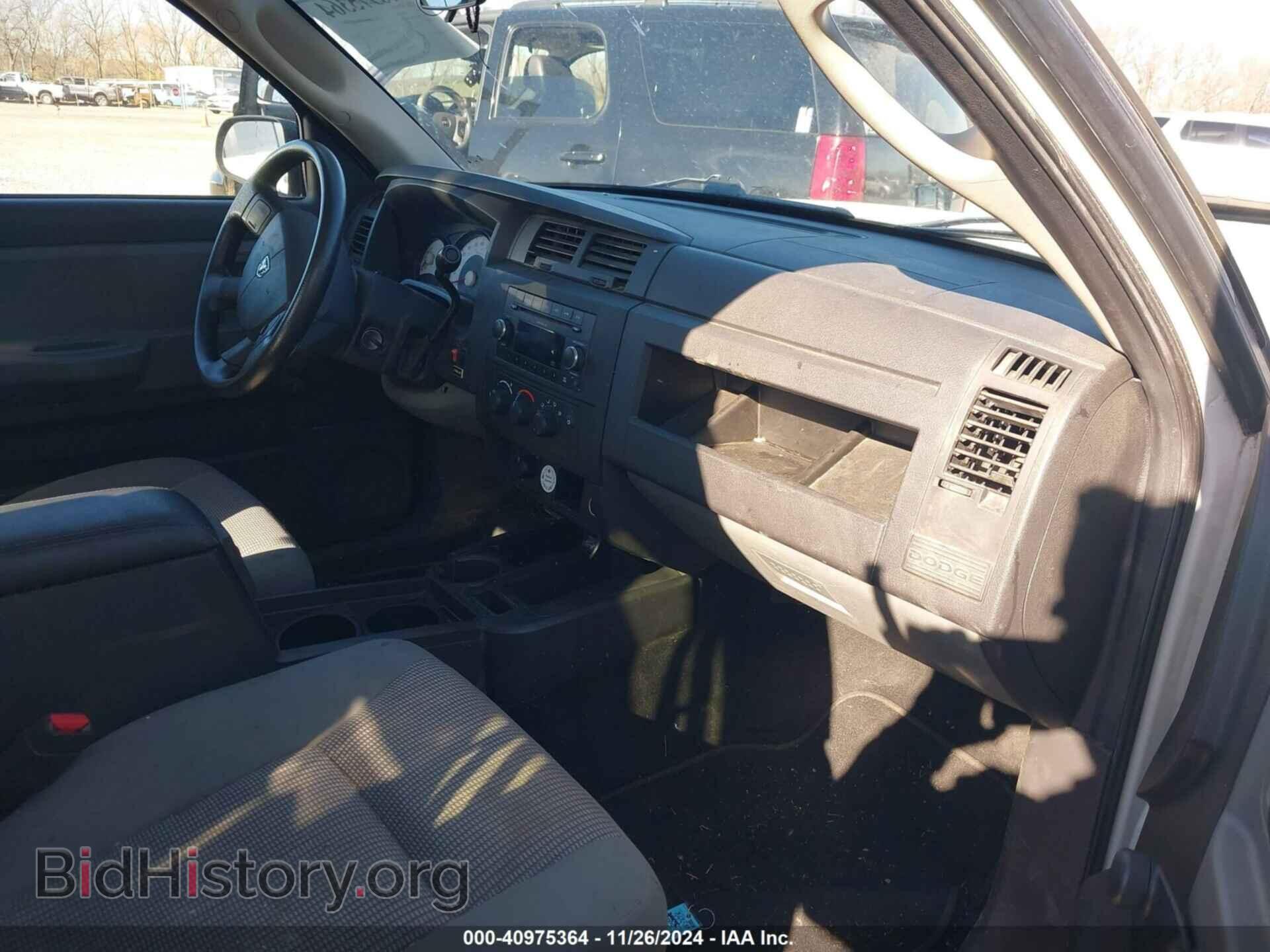 2011 RAM DAKOTA - VIN: 1D7RW2BP2BS682808 - Photo 5