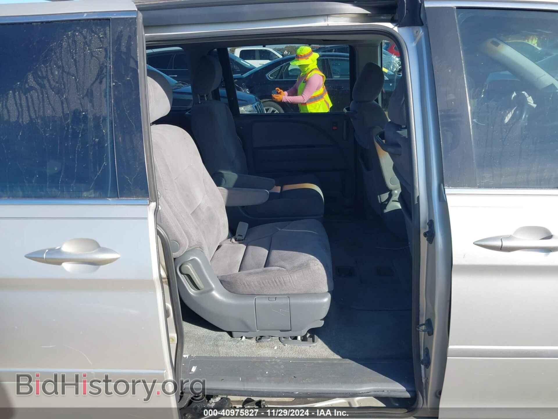 2006 HONDA ODYSSEY - VIN: 5FNRL38416B431285 - Фото 8