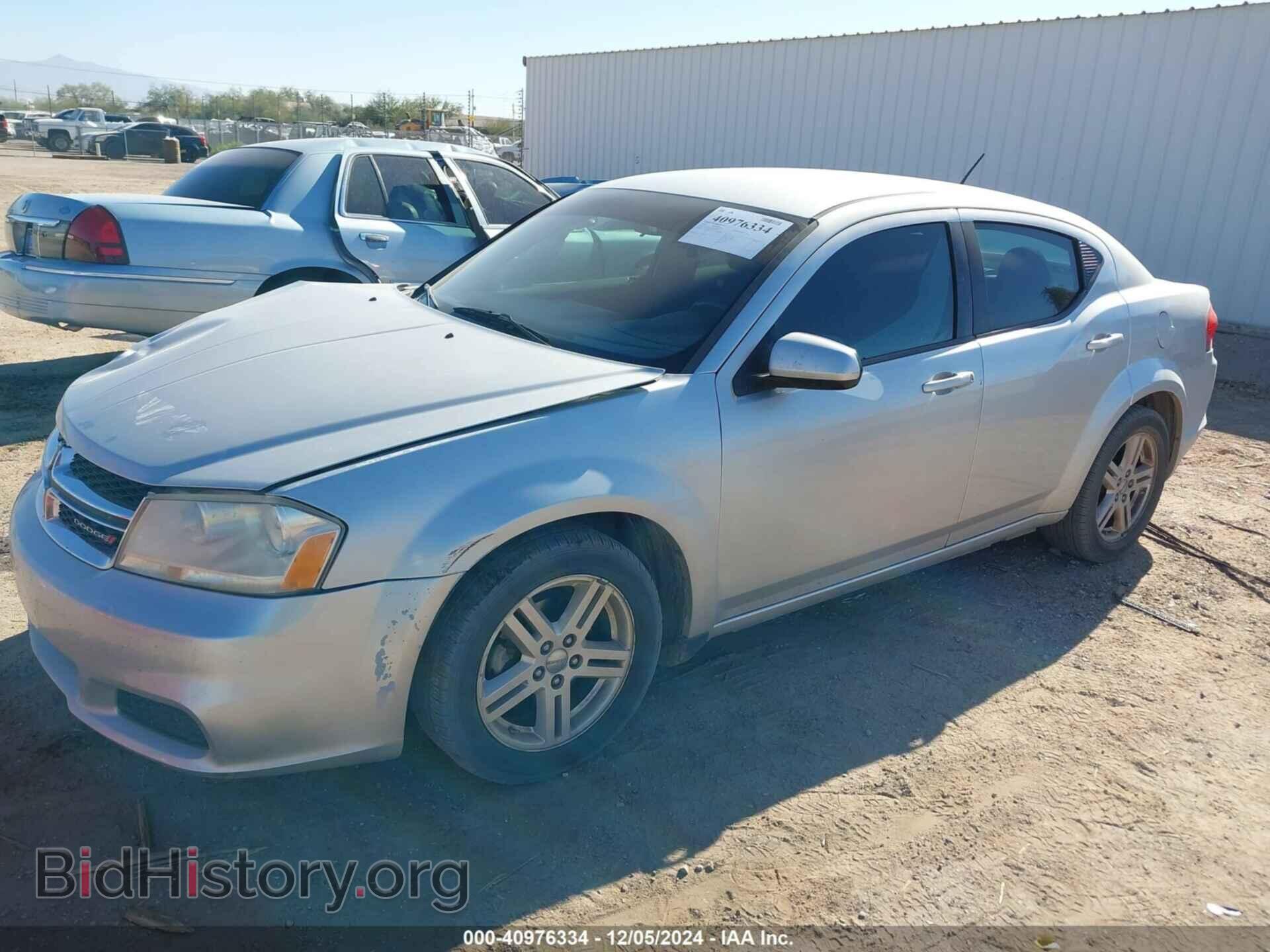 2011 DODGE AVENGER - VIN: 1B3BD1FB3BN577110 - Фото 2