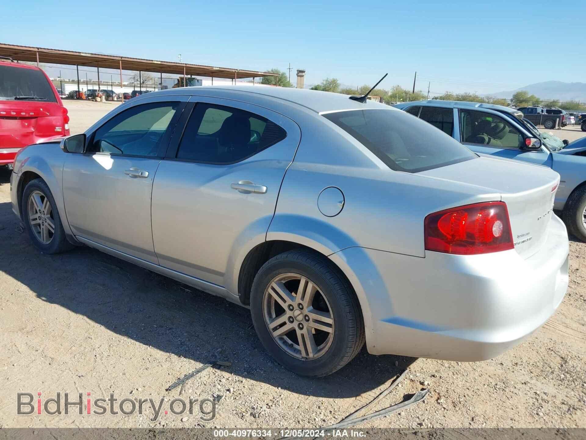 2011 DODGE AVENGER - VIN: 1B3BD1FB3BN577110 - Фото 3