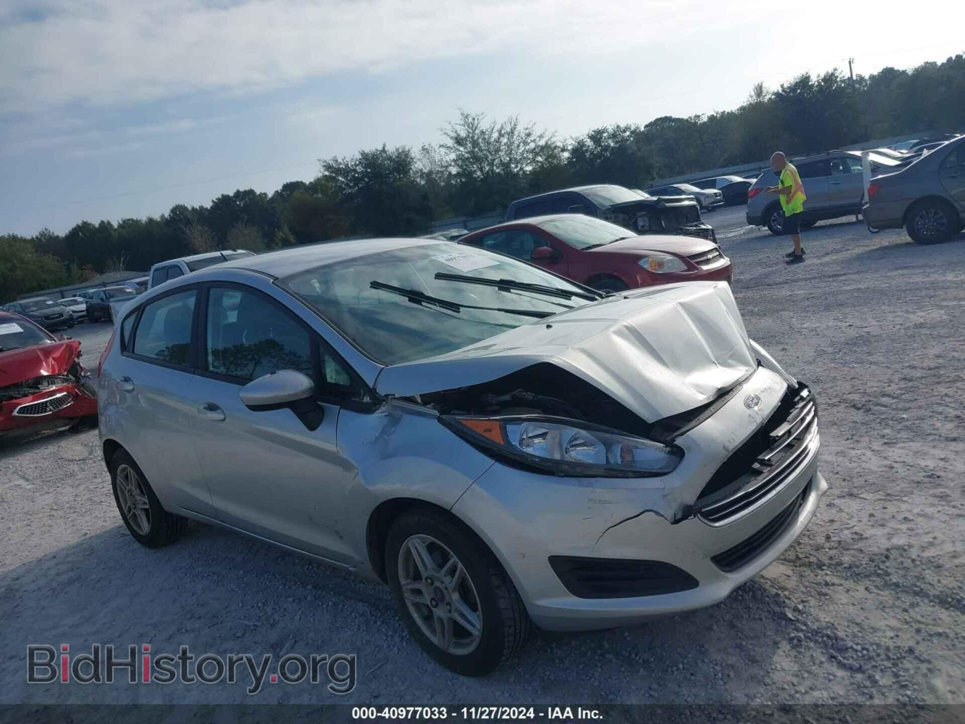 Photo 3FADP4EJXKM123784 - FORD FIESTA 2019