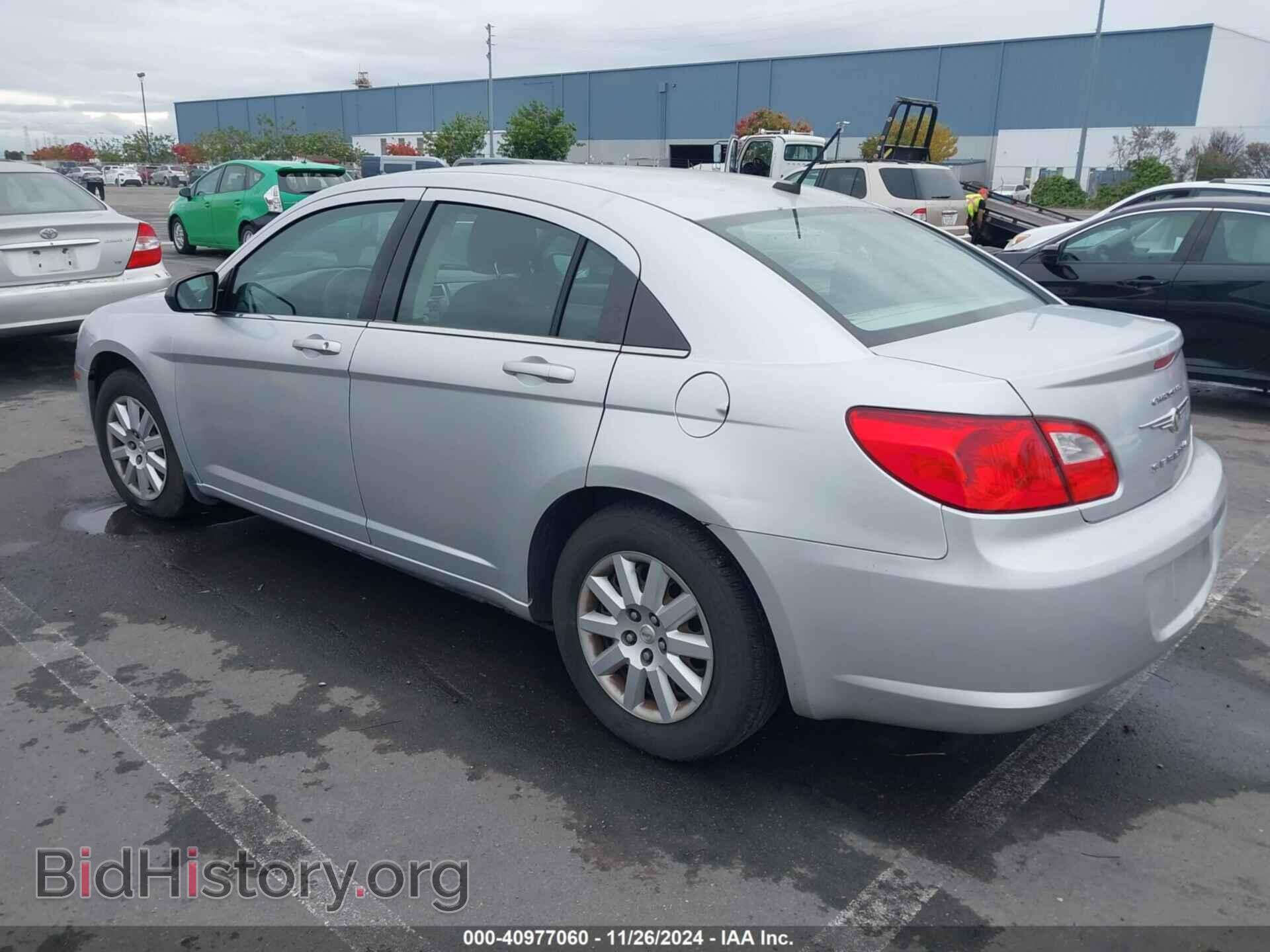 2010 CHRYSLER SEBRING - VIN: 1C3CC4FB9AN168331 - Фото 3