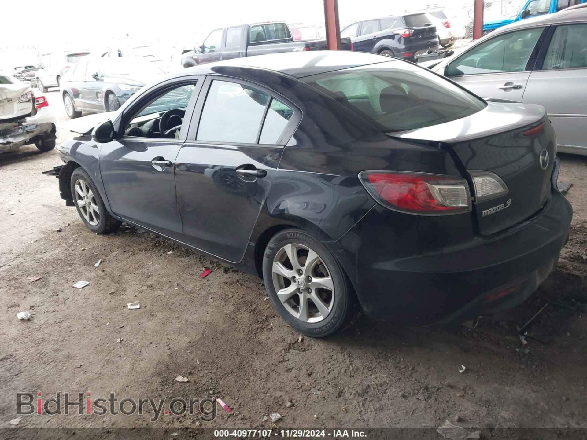 2010 MAZDA MAZDA3 - VIN: JM1BL1SF6A1127869 - Фото 3
