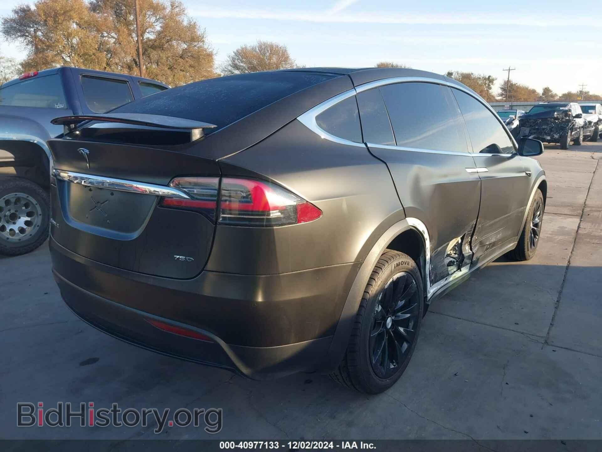 2017 TESLA MODEL X - VIN: 5YJXCDE26HF066914 - Фото 4