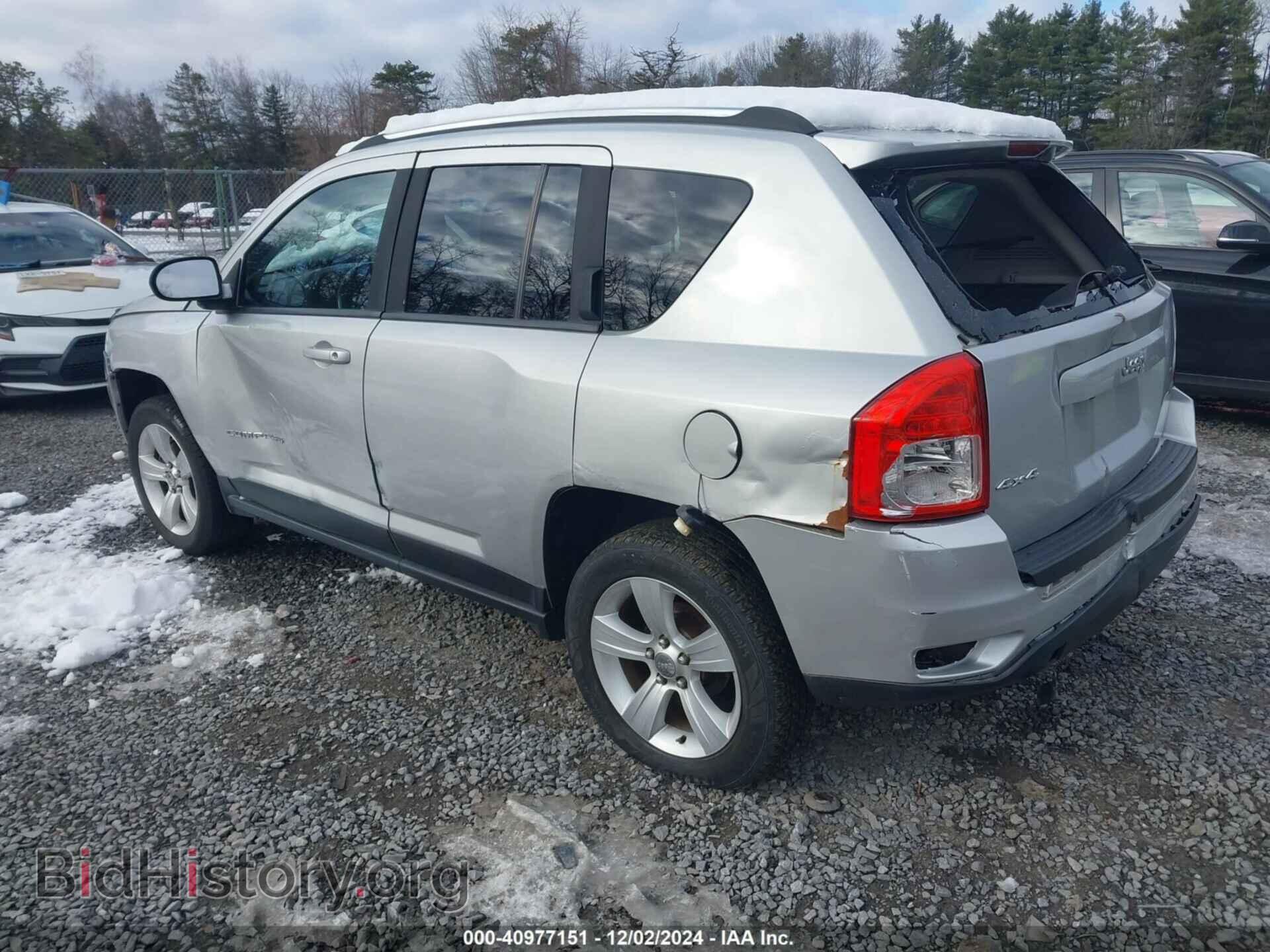 2012 JEEP COMPASS - VIN: 1C4NJDEB1CD572499 - Фото 3