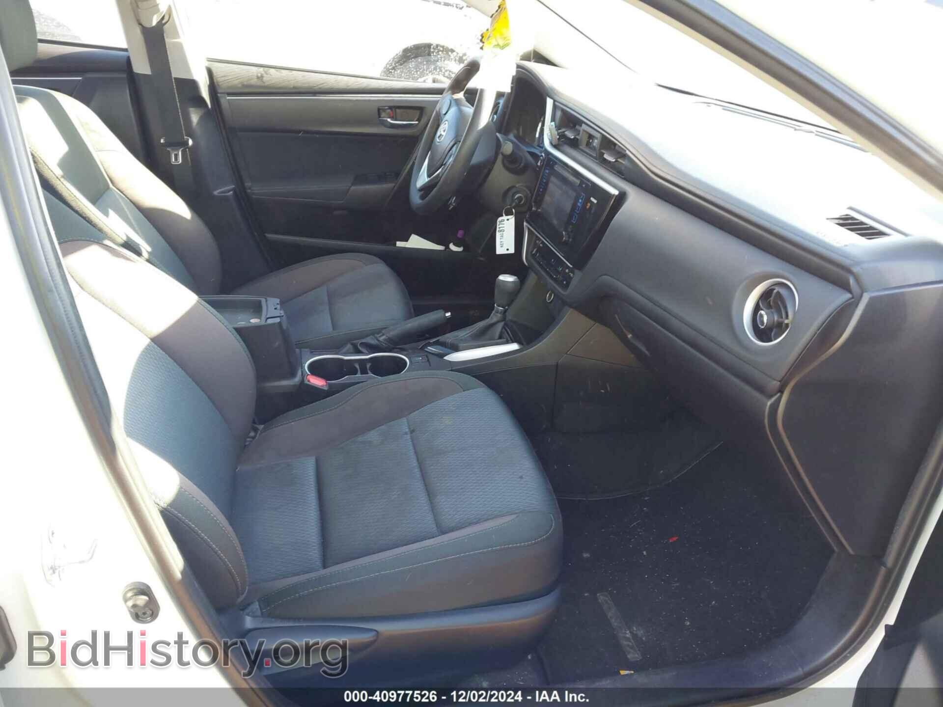 2017 TOYOTA COROLLA - VIN: 5YFBPRHE2HP677030 - Фото 5