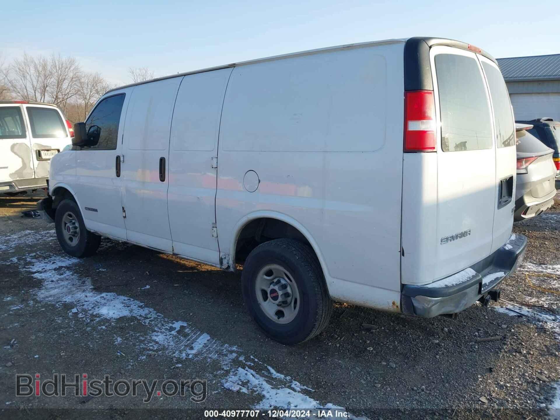 2006 GMC SAVANA - VIN: 1GTHG35U061180708 - Photo 3