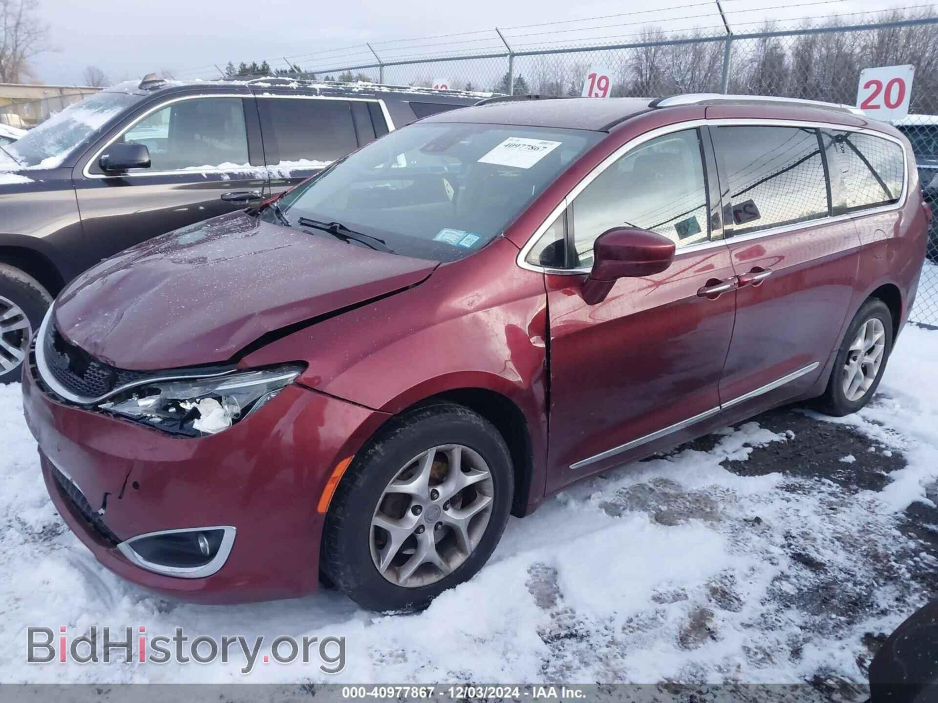 2017 CHRYSLER PACIFICA - VIN: 2C4RC1EG8HR598060 - Photo 2