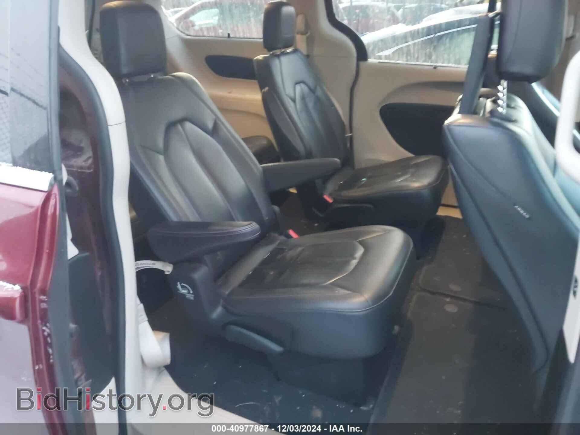 2017 CHRYSLER PACIFICA - VIN: 2C4RC1EG8HR598060 - Photo 8