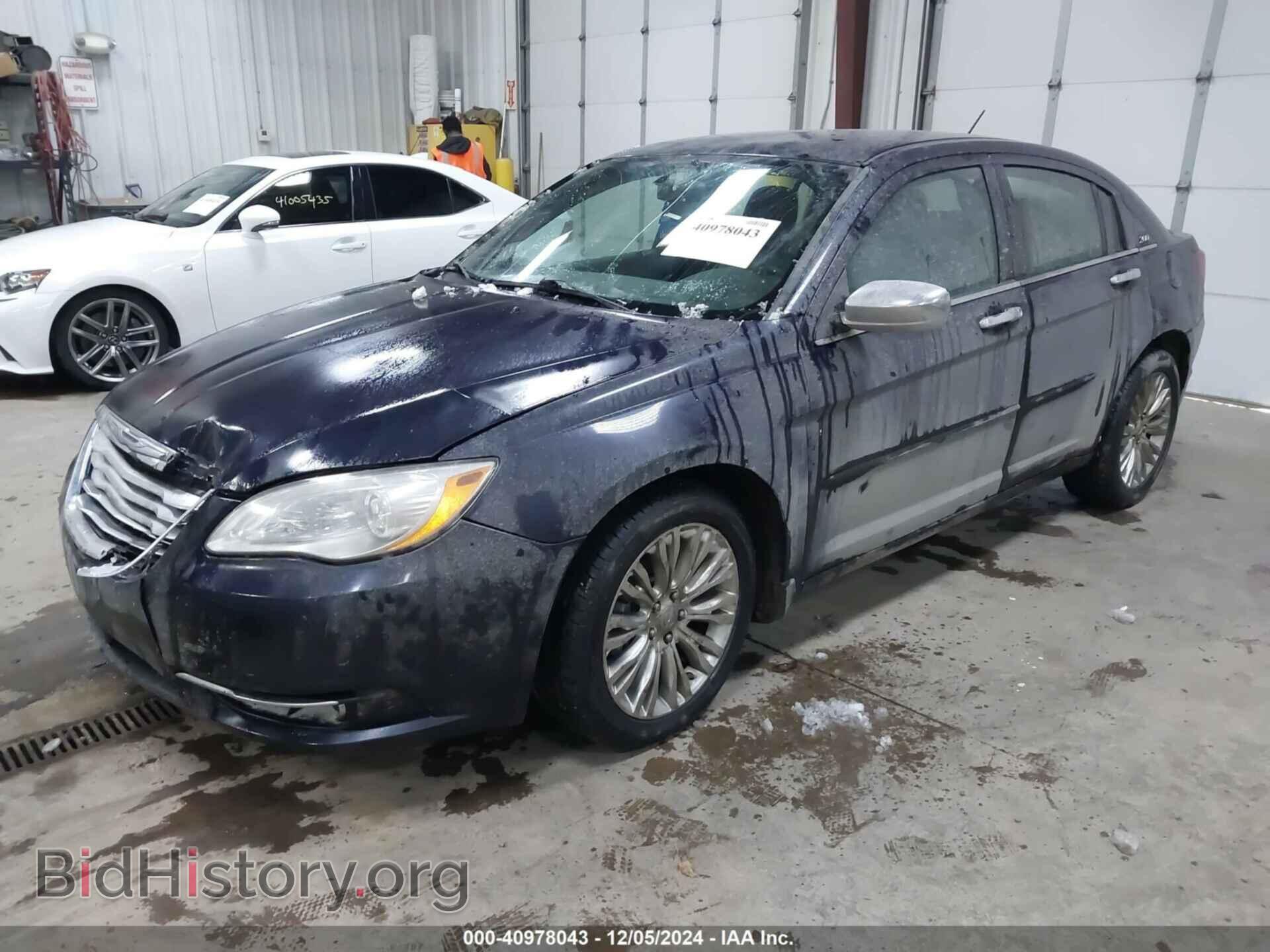 2012 CHRYSLER 200 - VIN: 1C3CCBCG3CN171930 - Фото 2