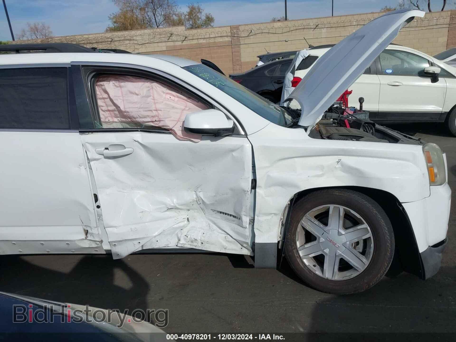 2011 GMC TERRAIN - VIN: 2CTFLVEC9B6377622 - Photo 13