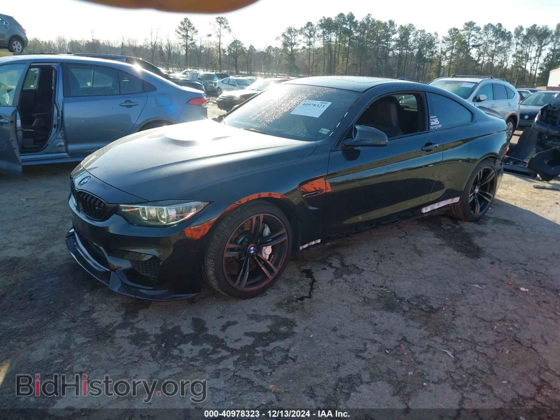 2018 BMW M4 - VIN: WBS4Y9C59JAC88100 - Фото 2
