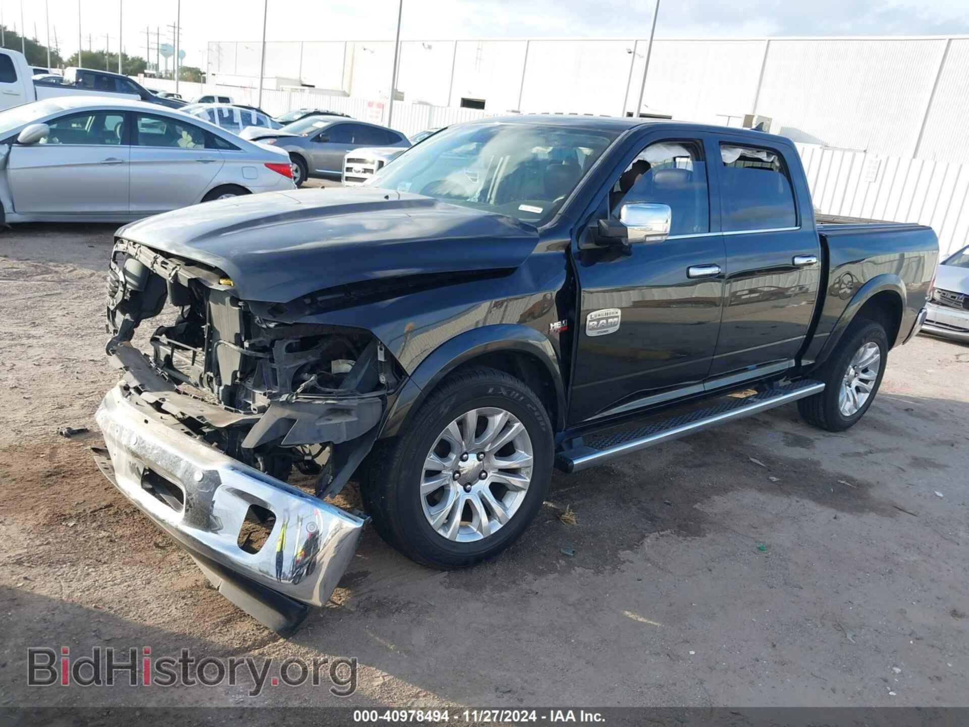 2017 RAM 1500 - VIN: 1C6RR7PT2HS689729 - Фото 2