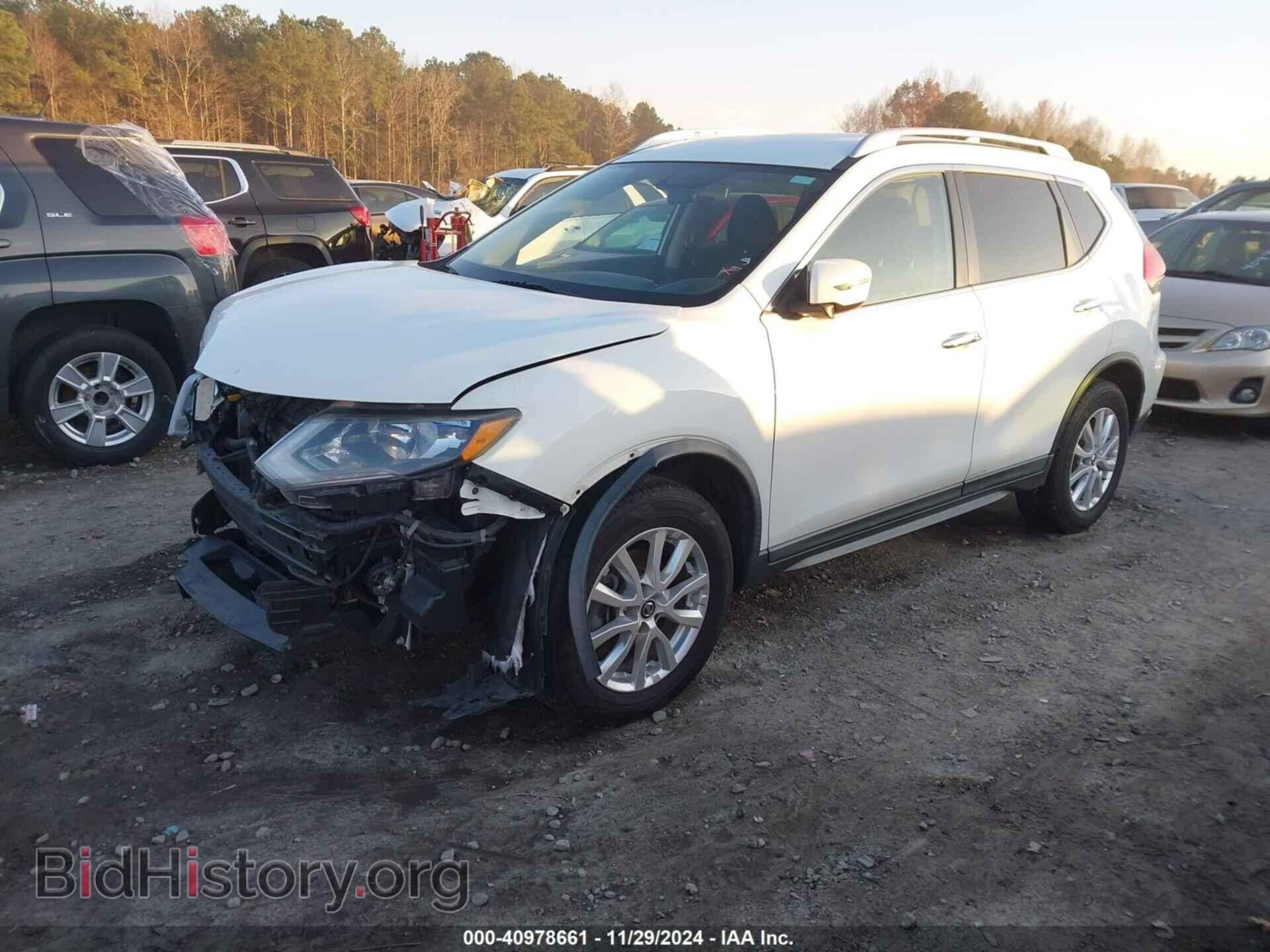 2017 NISSAN ROGUE - VIN: KNMAT2MT0HP556971 - Photo 2
