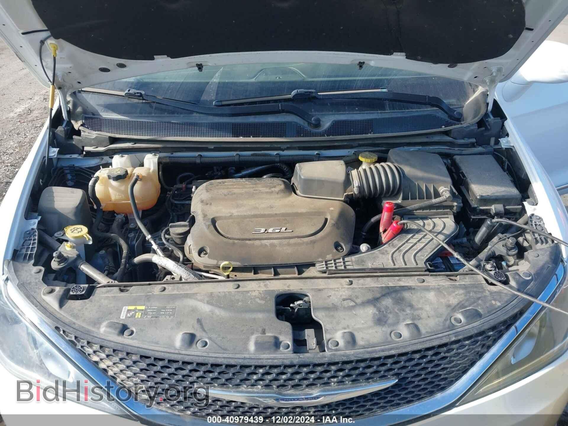 2017 CHRYSLER PACIFICA - VIN: 2C4RC1BG3HR691606 - Фото 10
