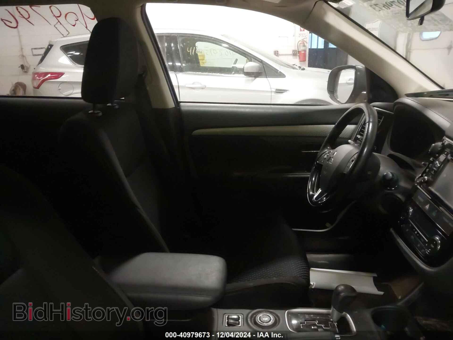 2016 MITSUBISHI OUTLANDER - VIN: JA4AZ3A33GZ053893 - Фото 5
