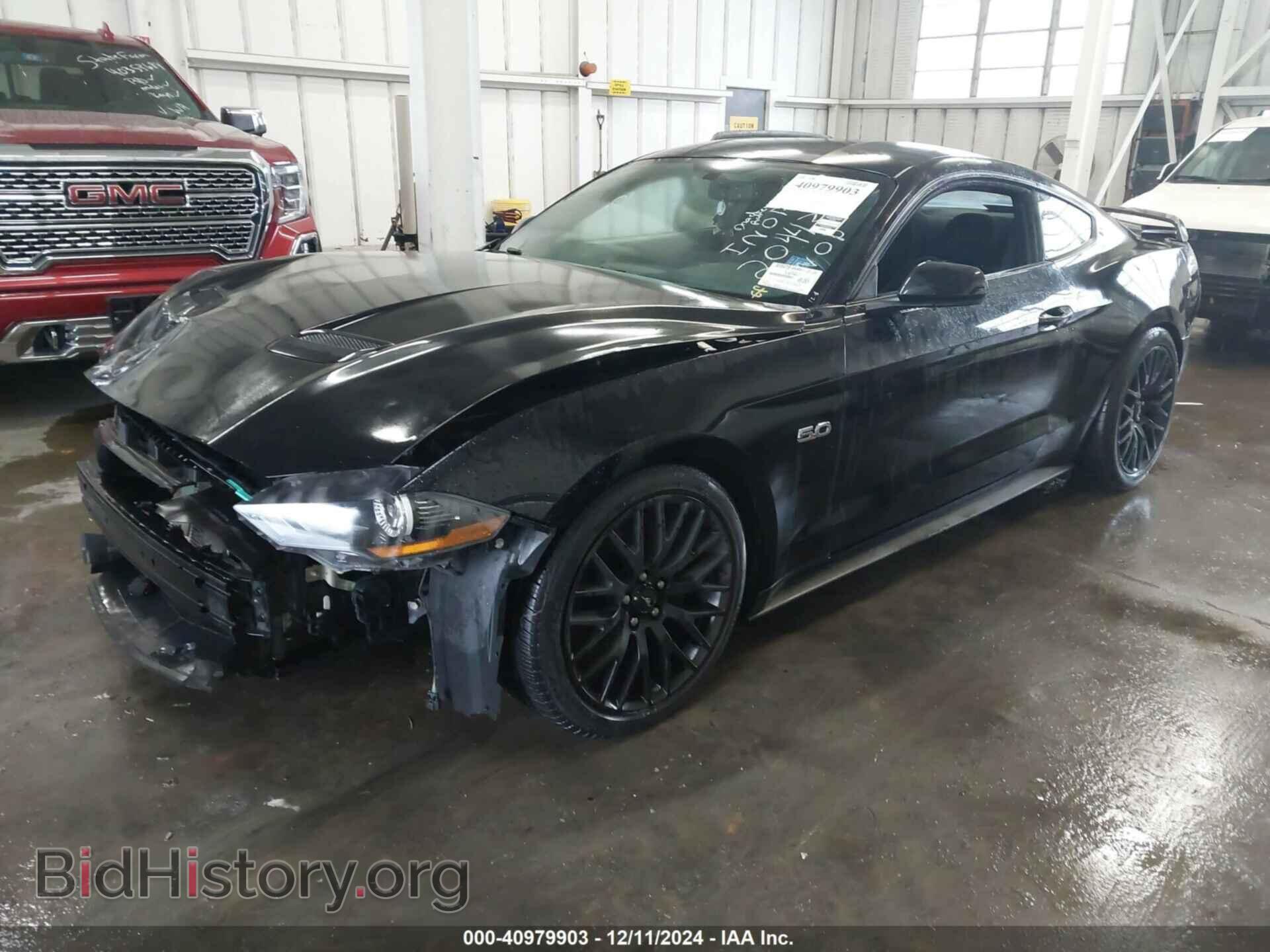 2019 FORD MUSTANG - VIN: 1FA6P8CF9K5204439 - Фото 2