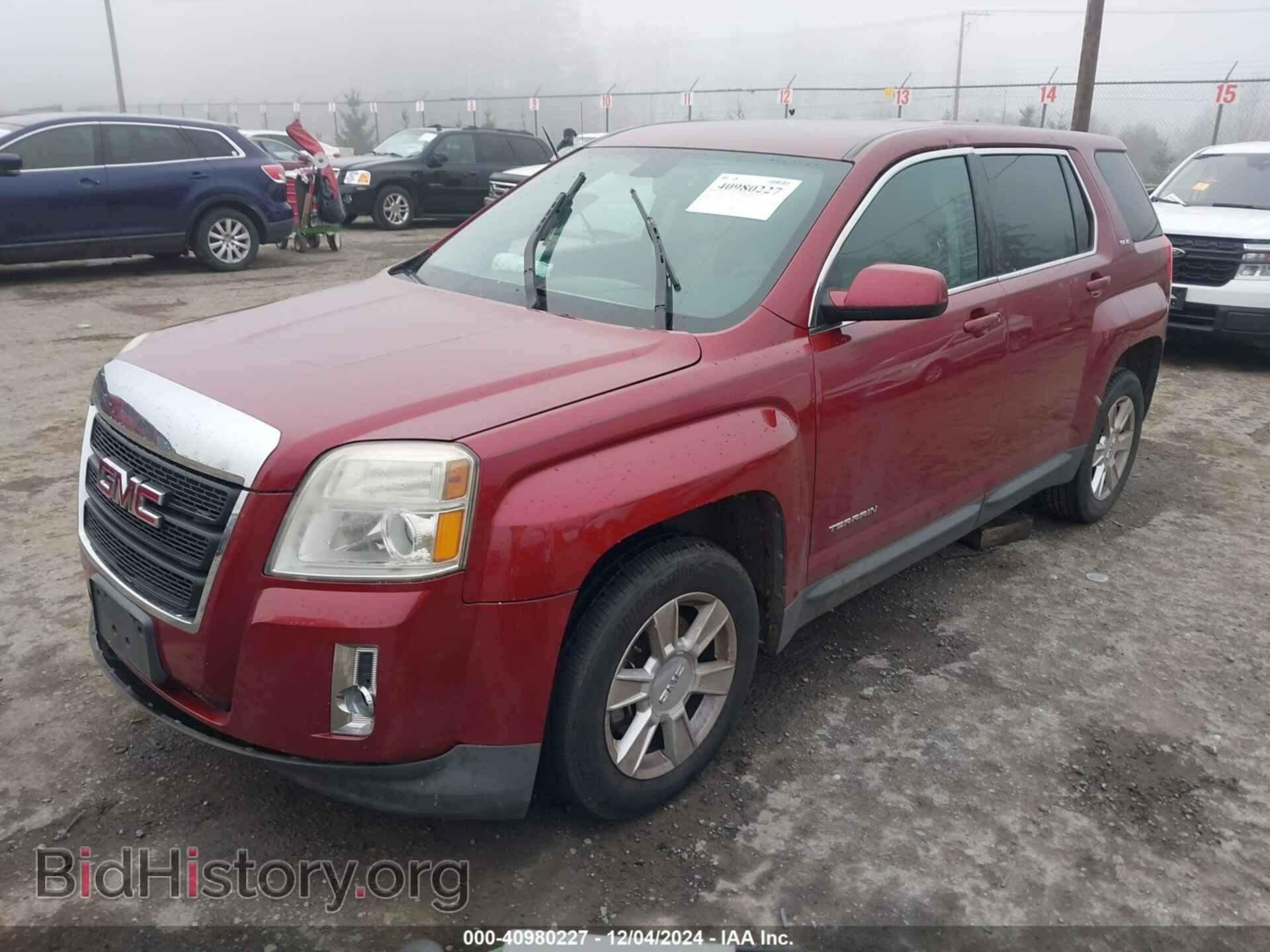 2011 GMC TERRAIN - VIN: 2CTFLREC1B6329071 - Photo 2