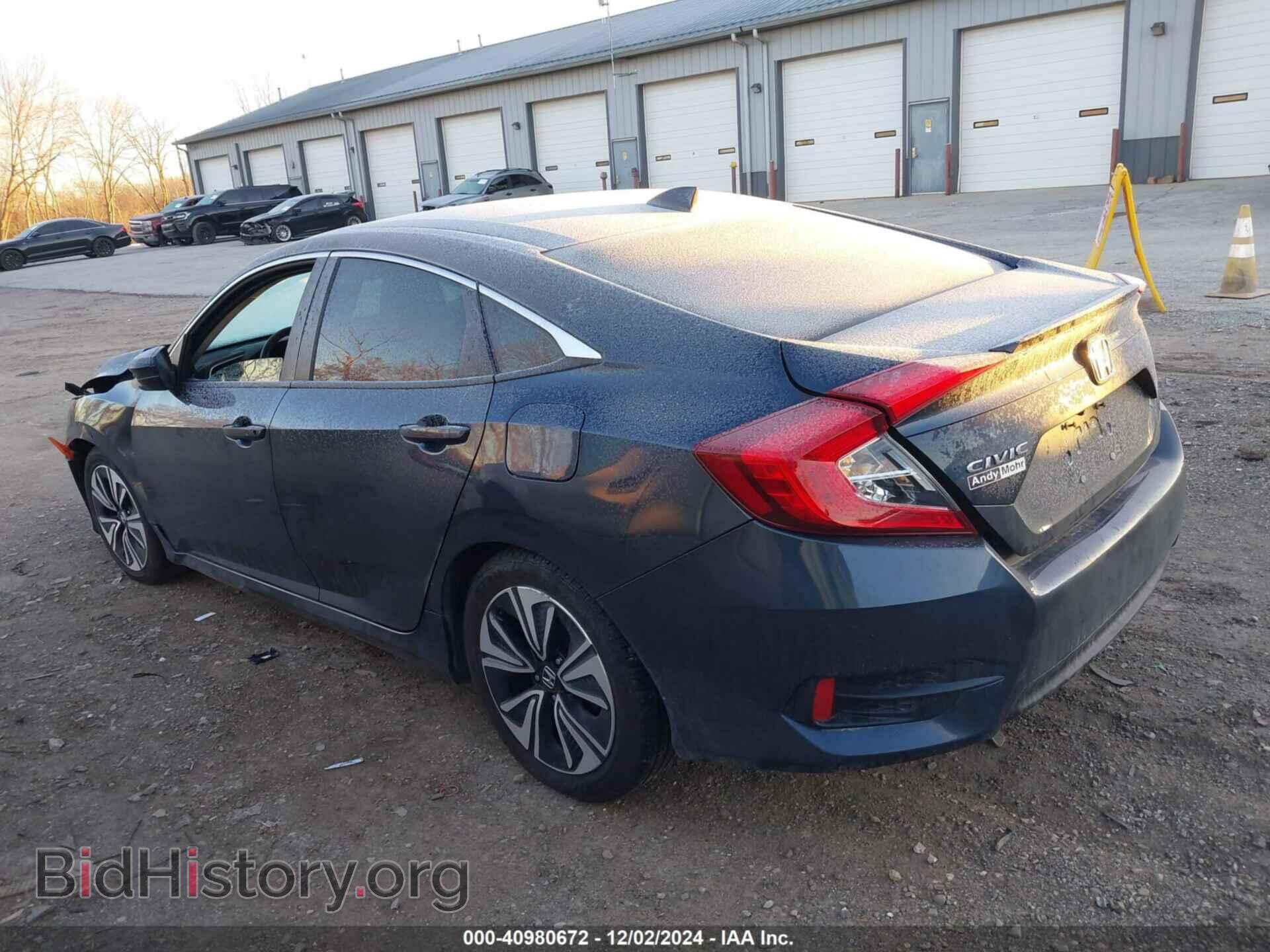 2017 HONDA CIVIC - VIN: 19XFC1F72HE022371 - Фото 3