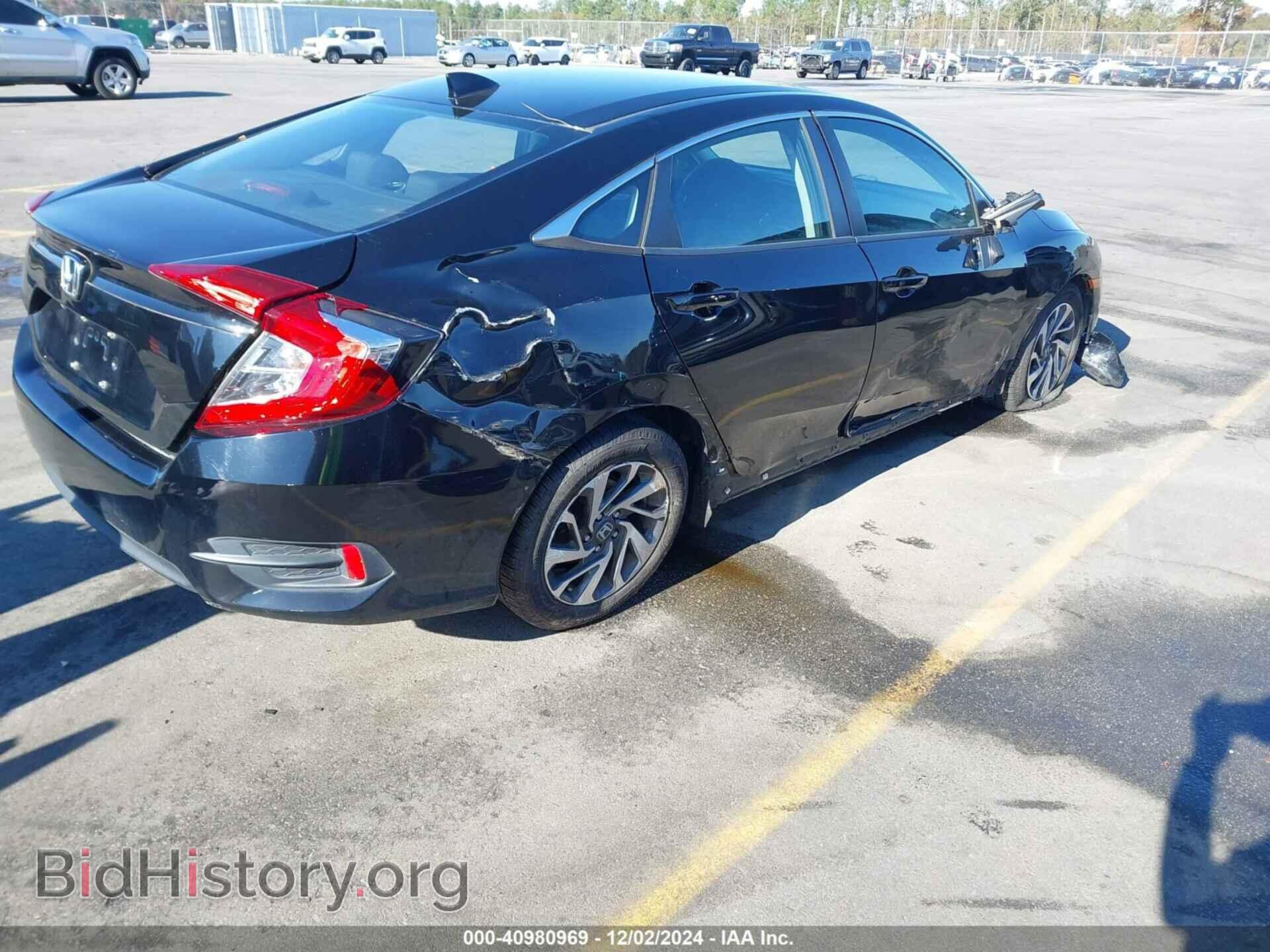 2017 HONDA CIVIC - VIN: 19XFC2F77HE018077 - Фото 4