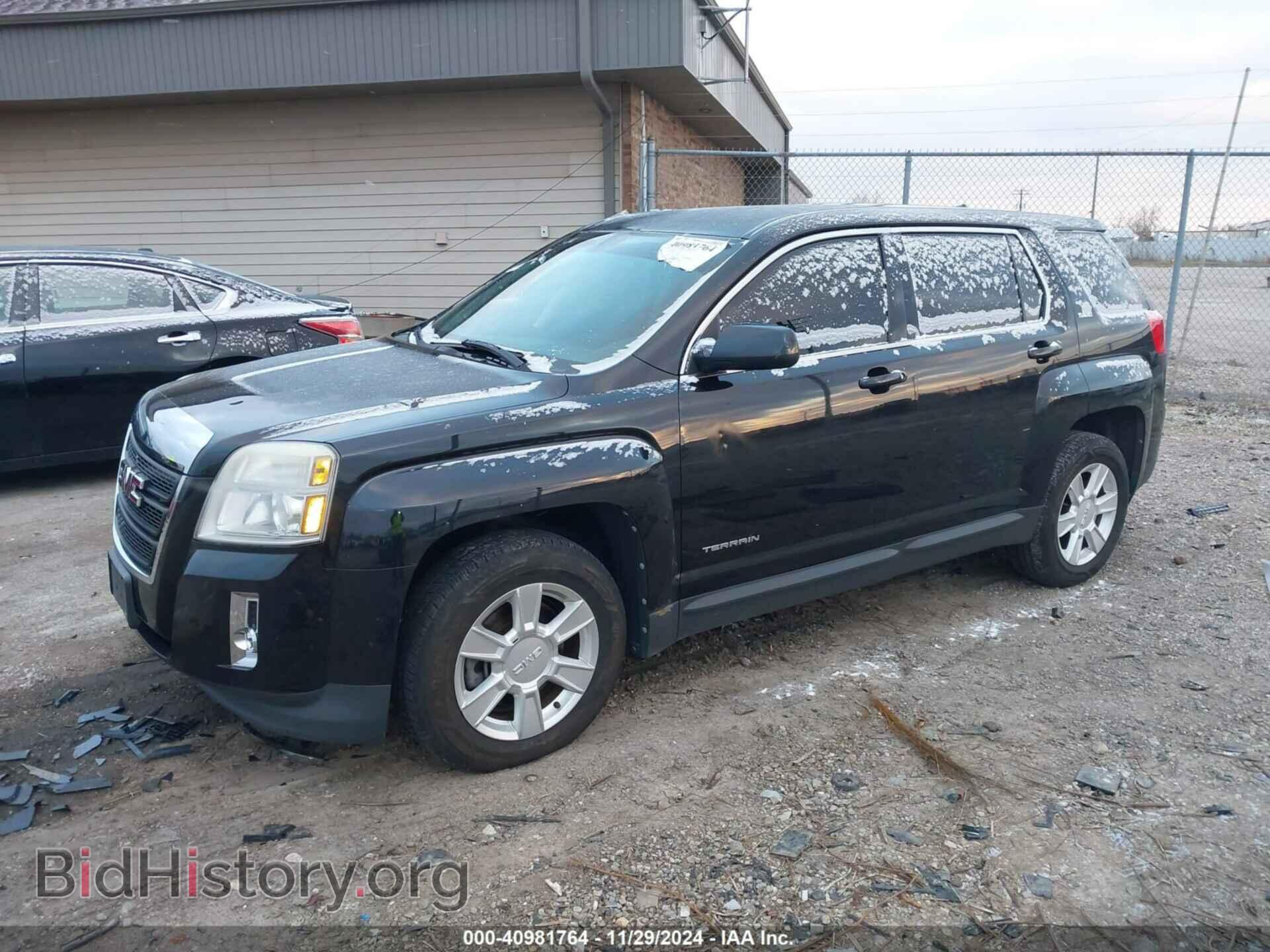 2011 GMC TERRAIN - VIN: 2CTFLREC7B6365587 - Photo 2
